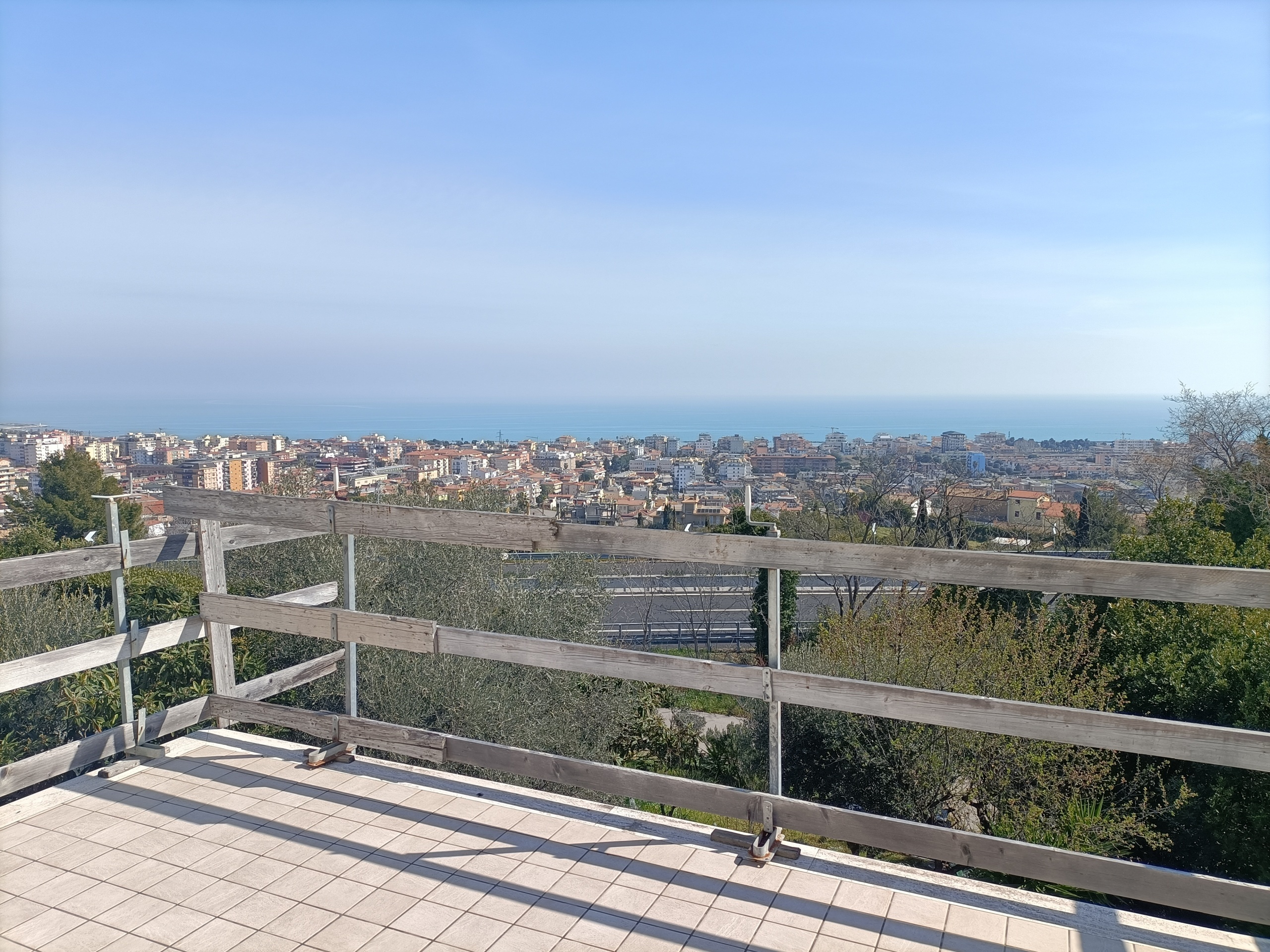 Casa indipendente con giardino a San Benedetto del Tronto