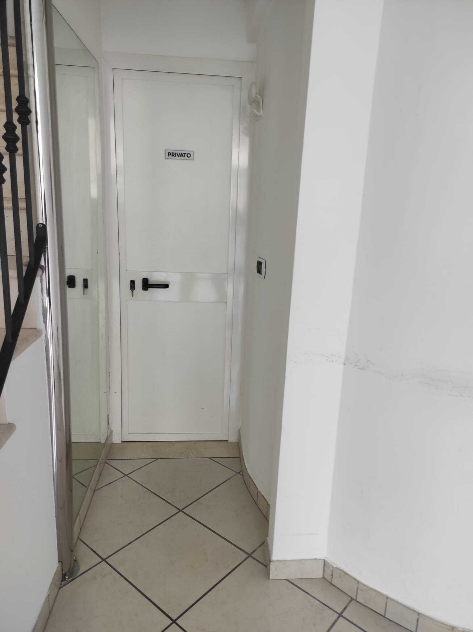 Locale commerciale in affitto a San Benedetto del Tronto