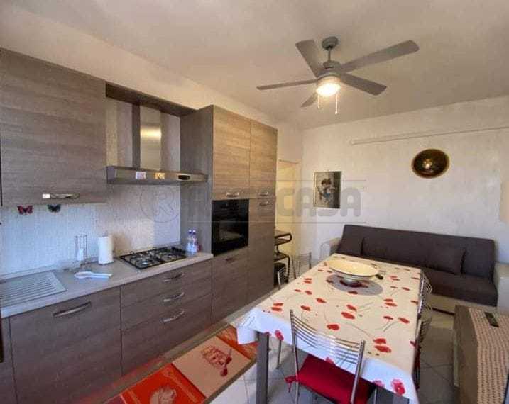 Casa indipendente con terrazzo a Campobello di Mazara