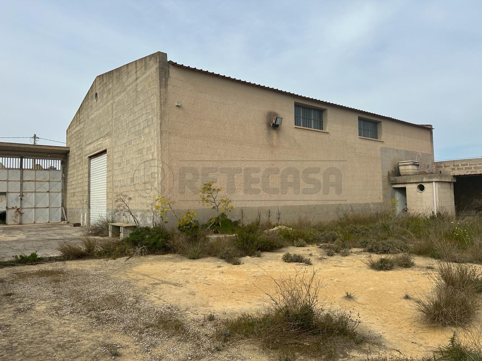 Capannone da ristrutturare a Mazara del Vallo