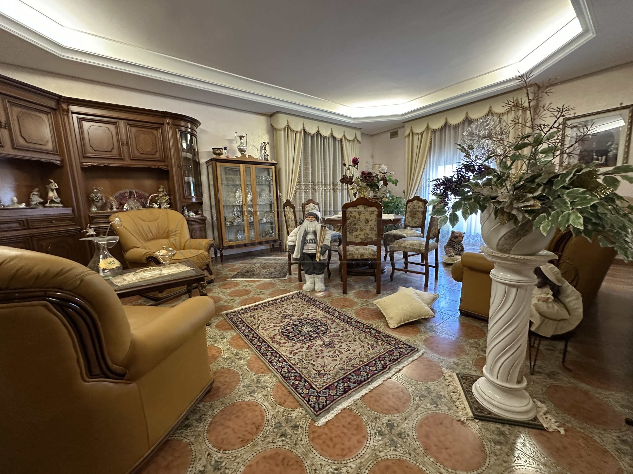 Casa indipendente con terrazzi a Mazara del Vallo