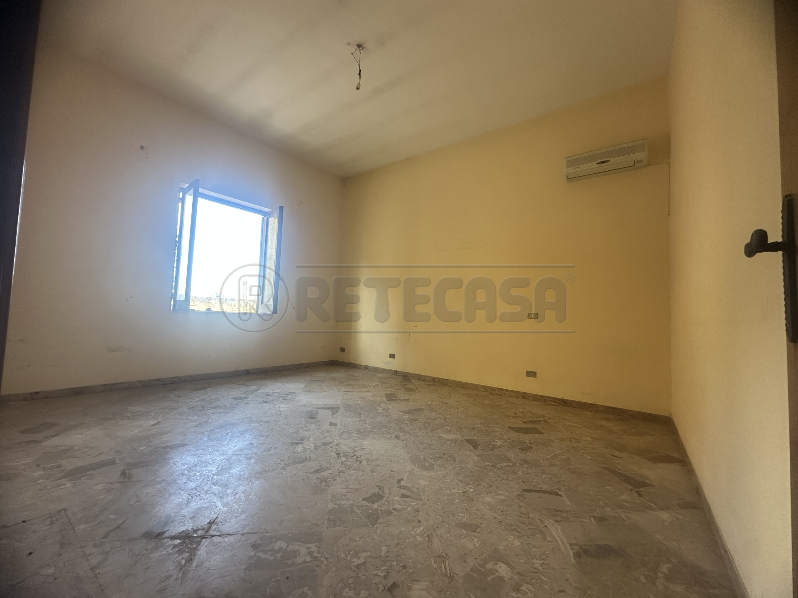 Casa indipendente con terrazzo a Mazara del Vallo