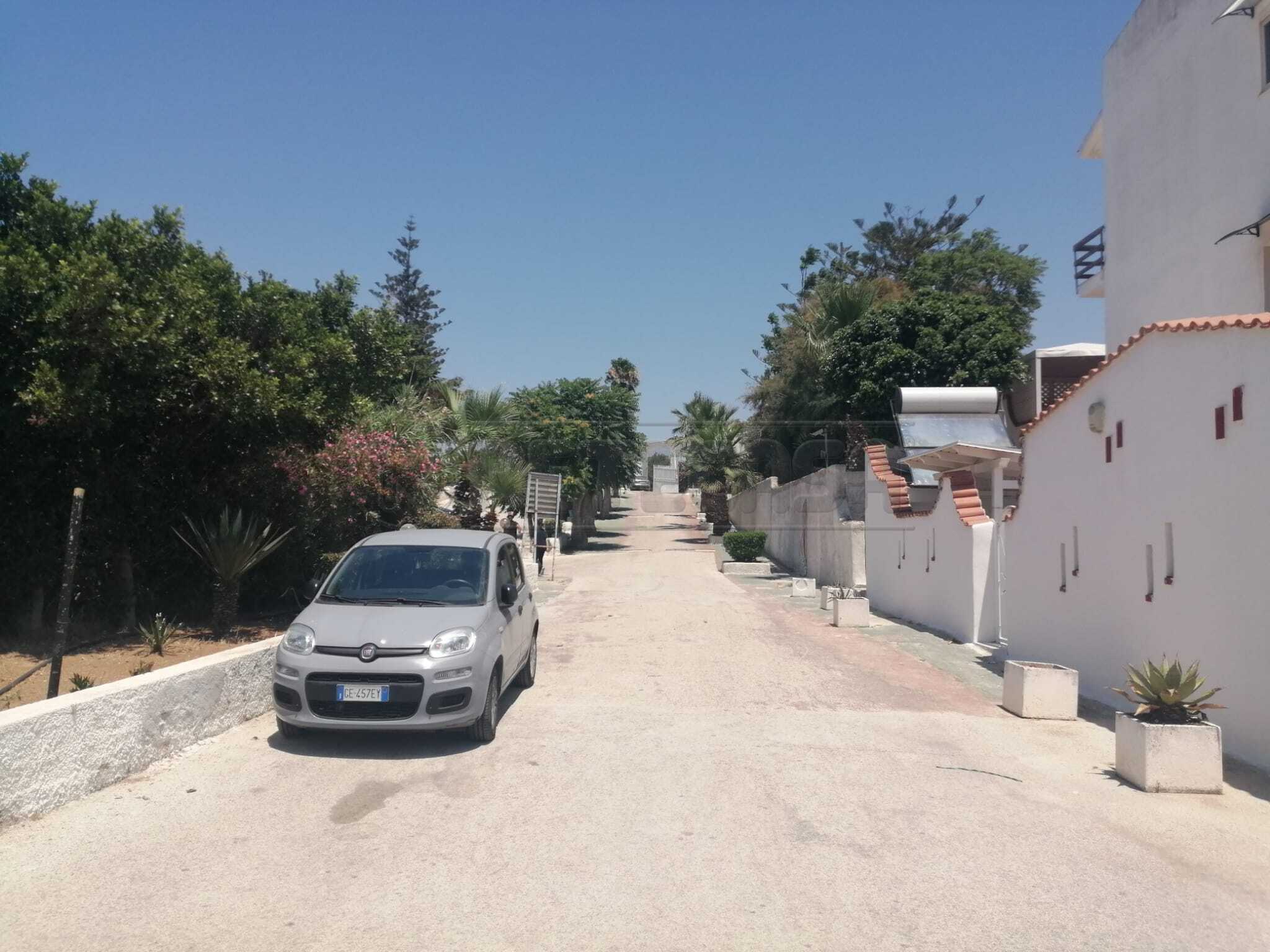 Quadrilocale con giardino in via kartibubbo, Campobello di Mazara
