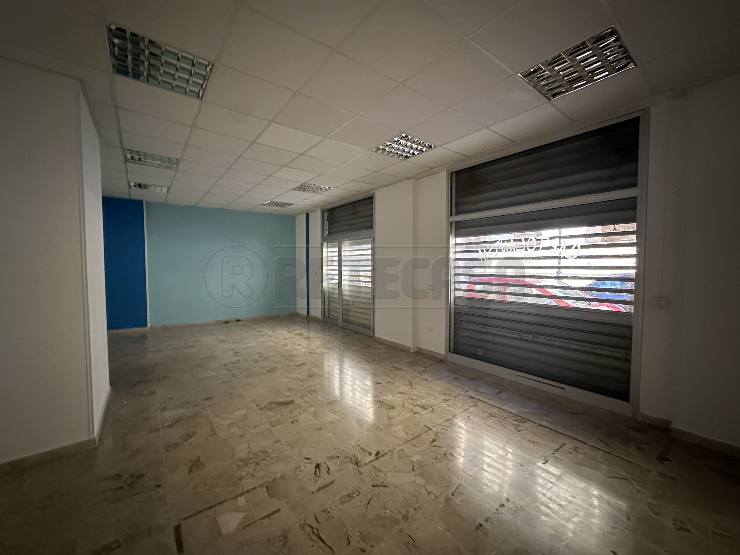 Locale commerciale in affitto a Mazara del Vallo