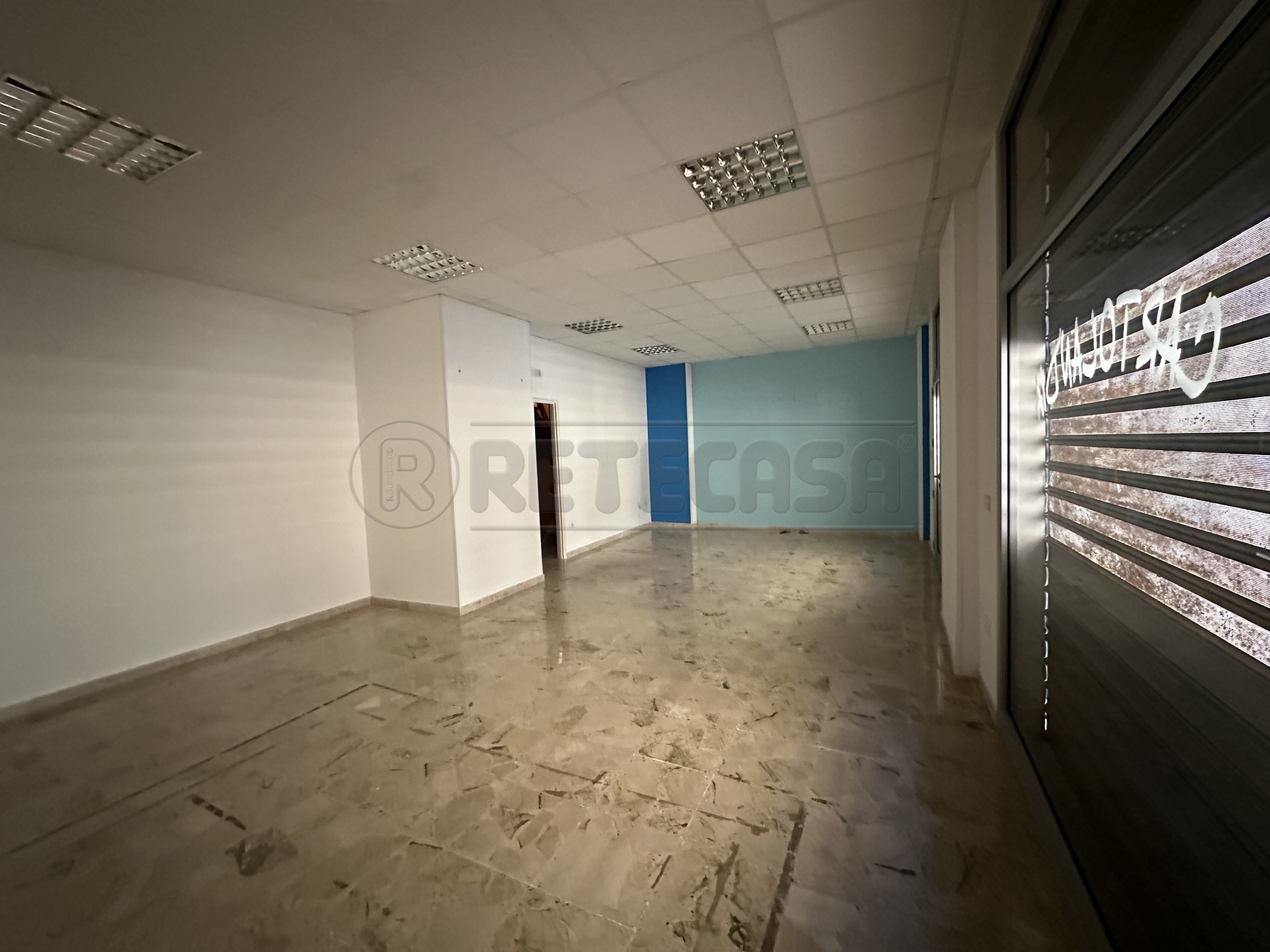 Locale commerciale in affitto a Mazara del Vallo