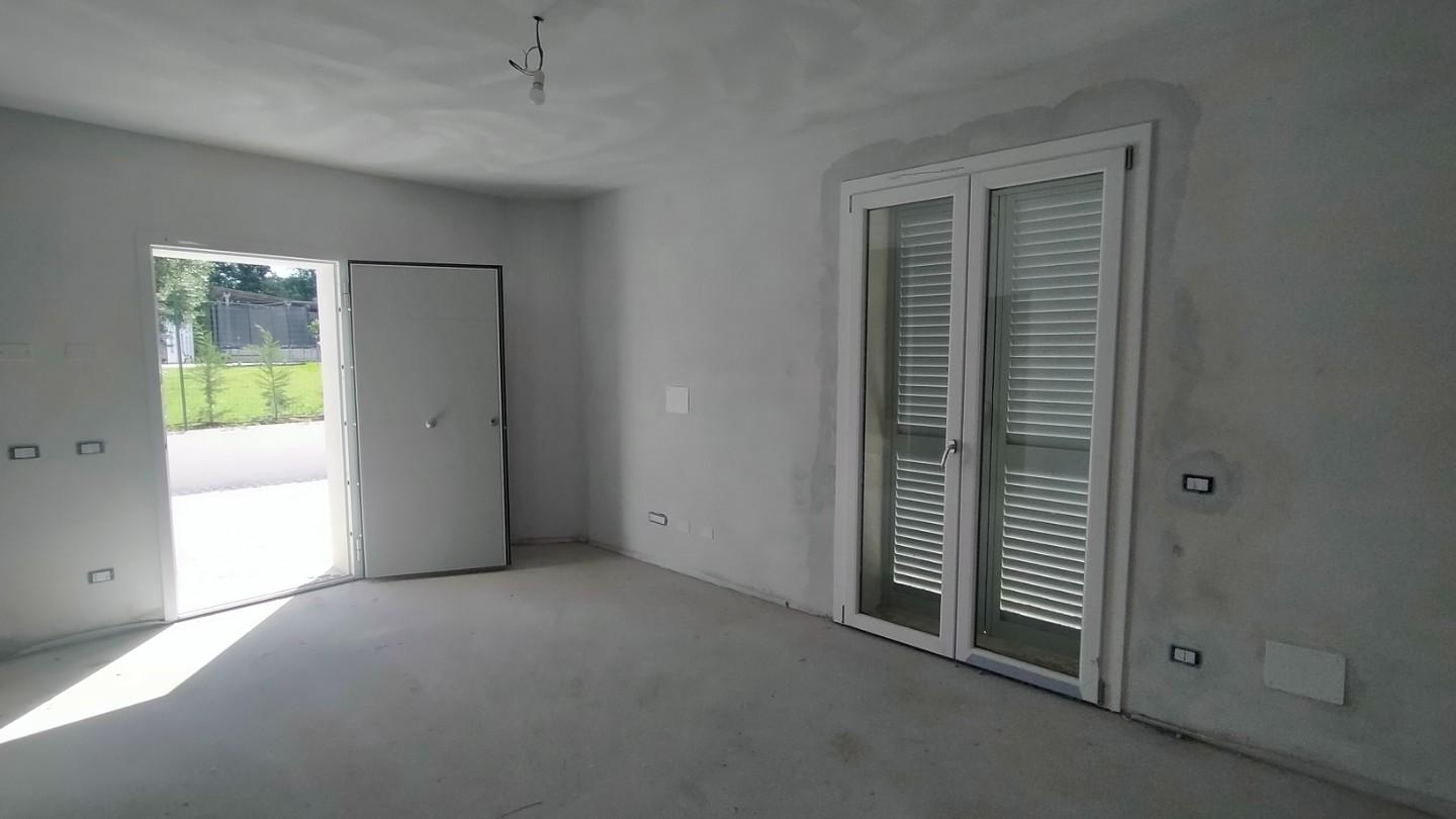 Villa Bifamiliare con giardino, Santa Maria a Monte cerretti