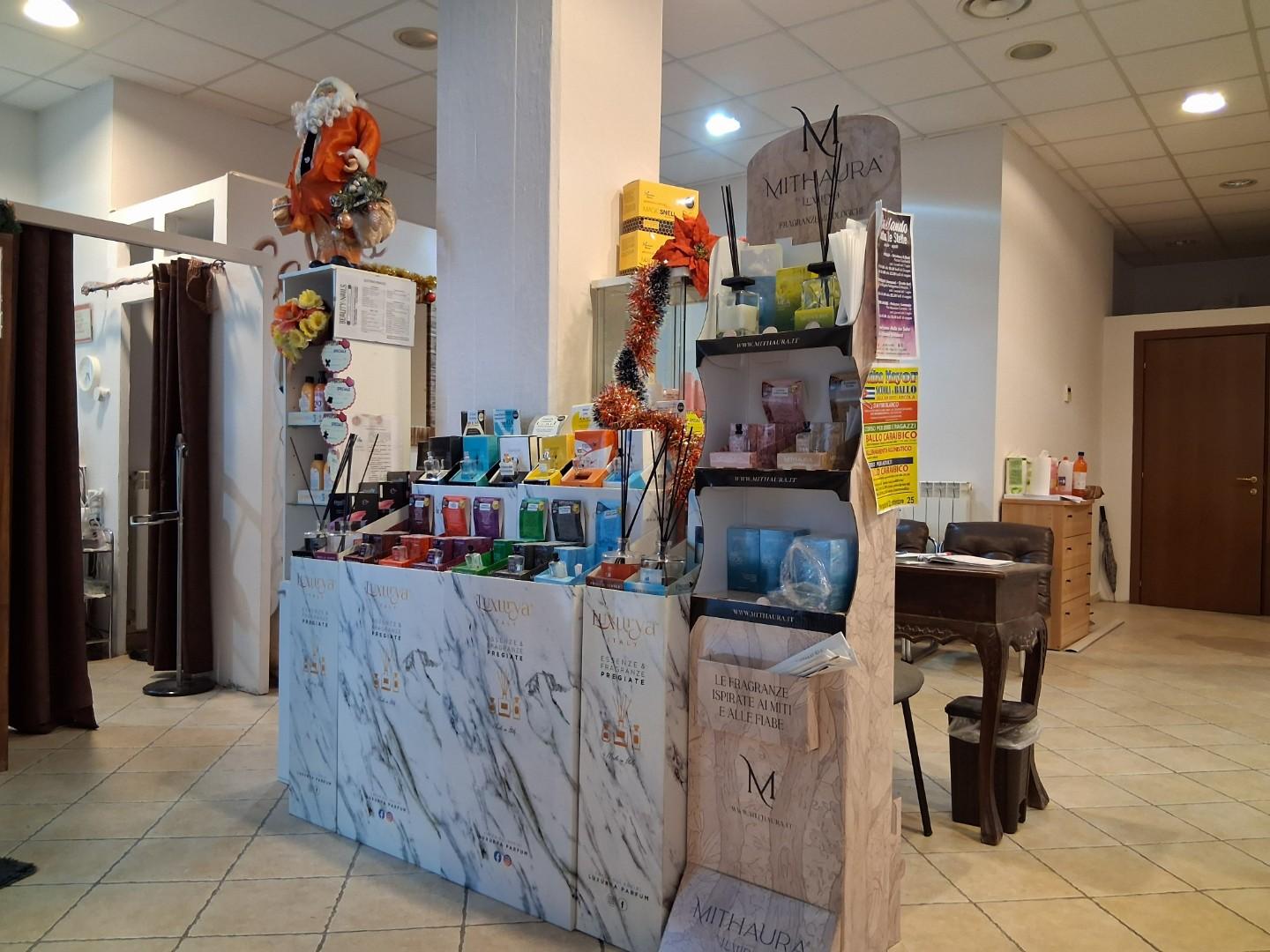 Locale commerciale in vendita, Arcola ressora