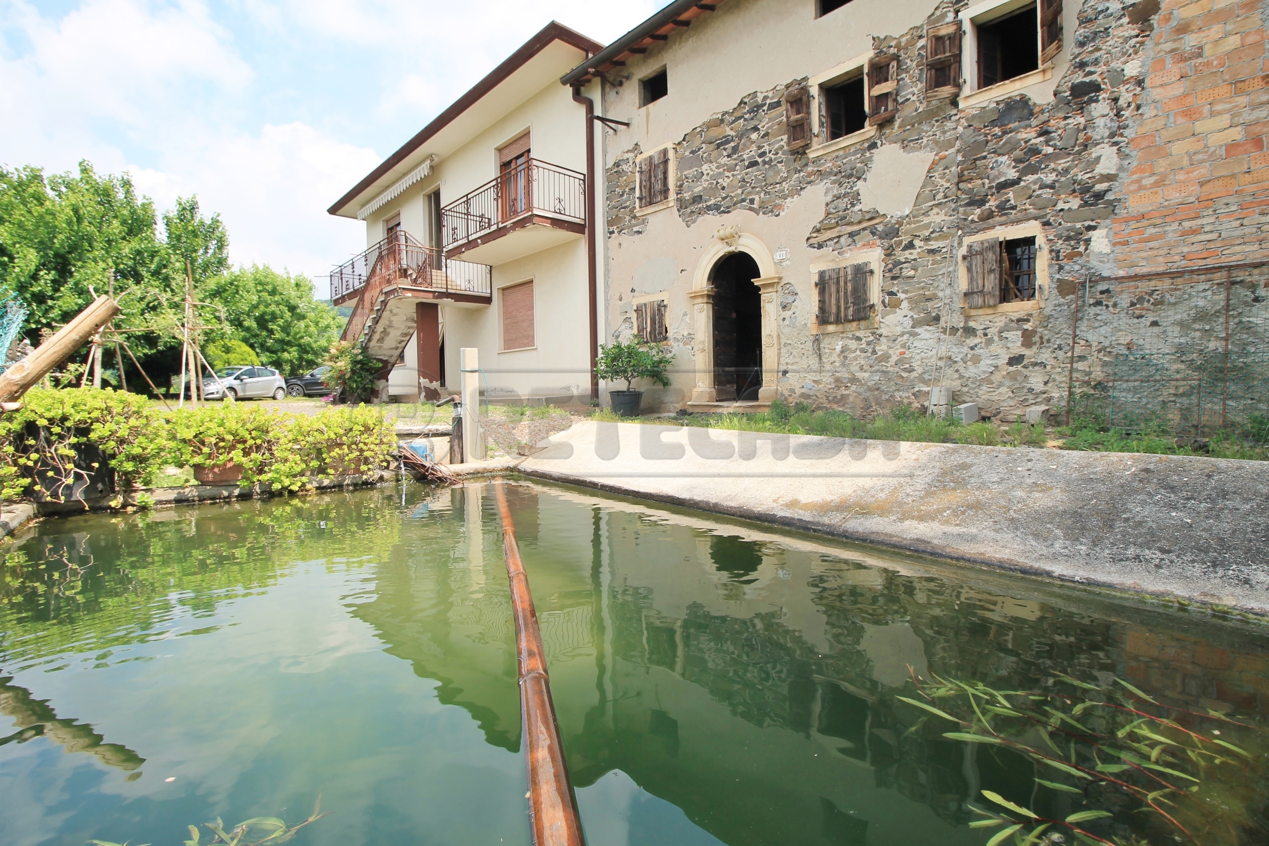 Casa indipendente con terrazzo a Montecchia di Crosara