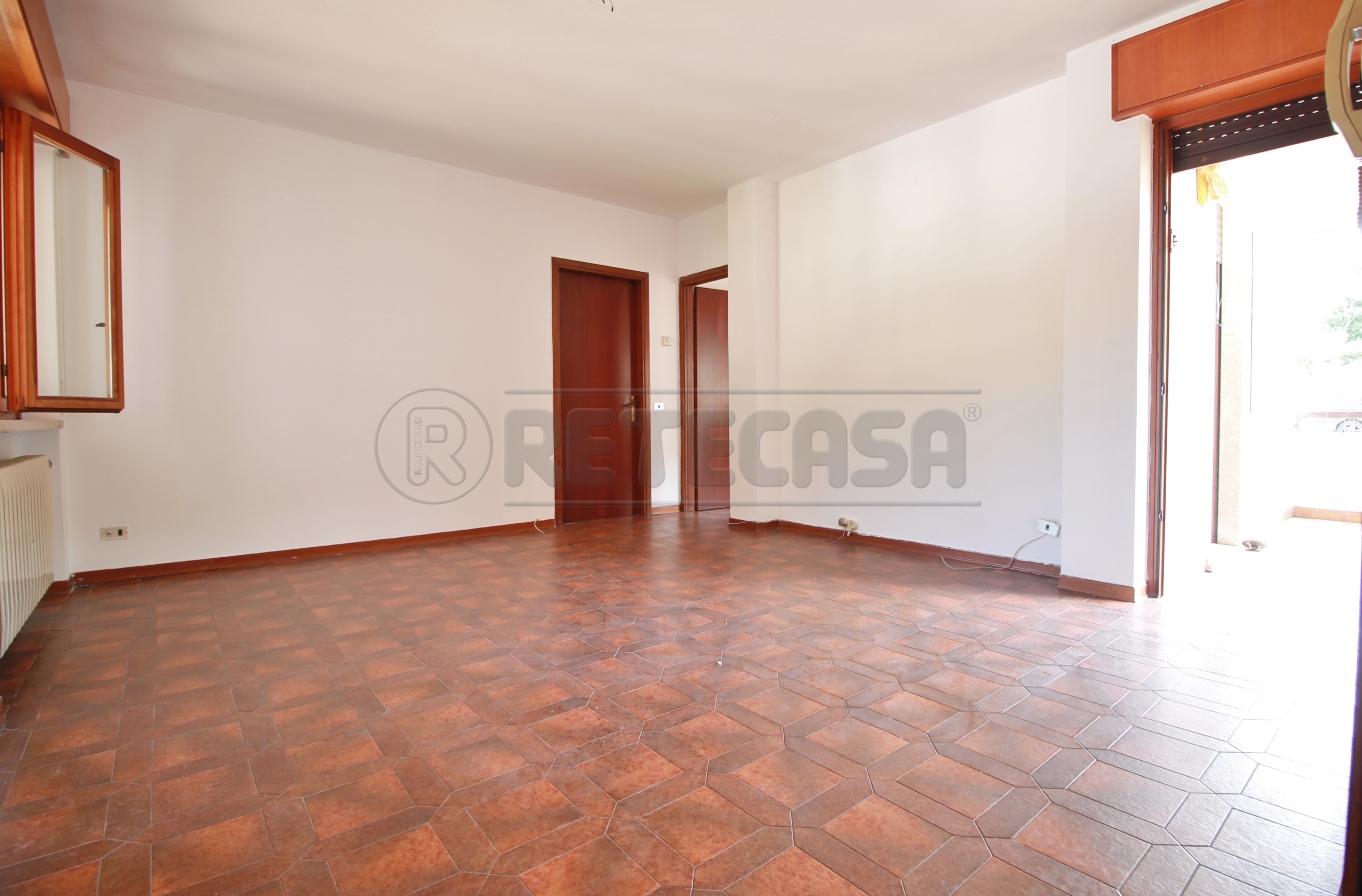 Appartamento con terrazzi in via zin 3, Montebello Vicentino