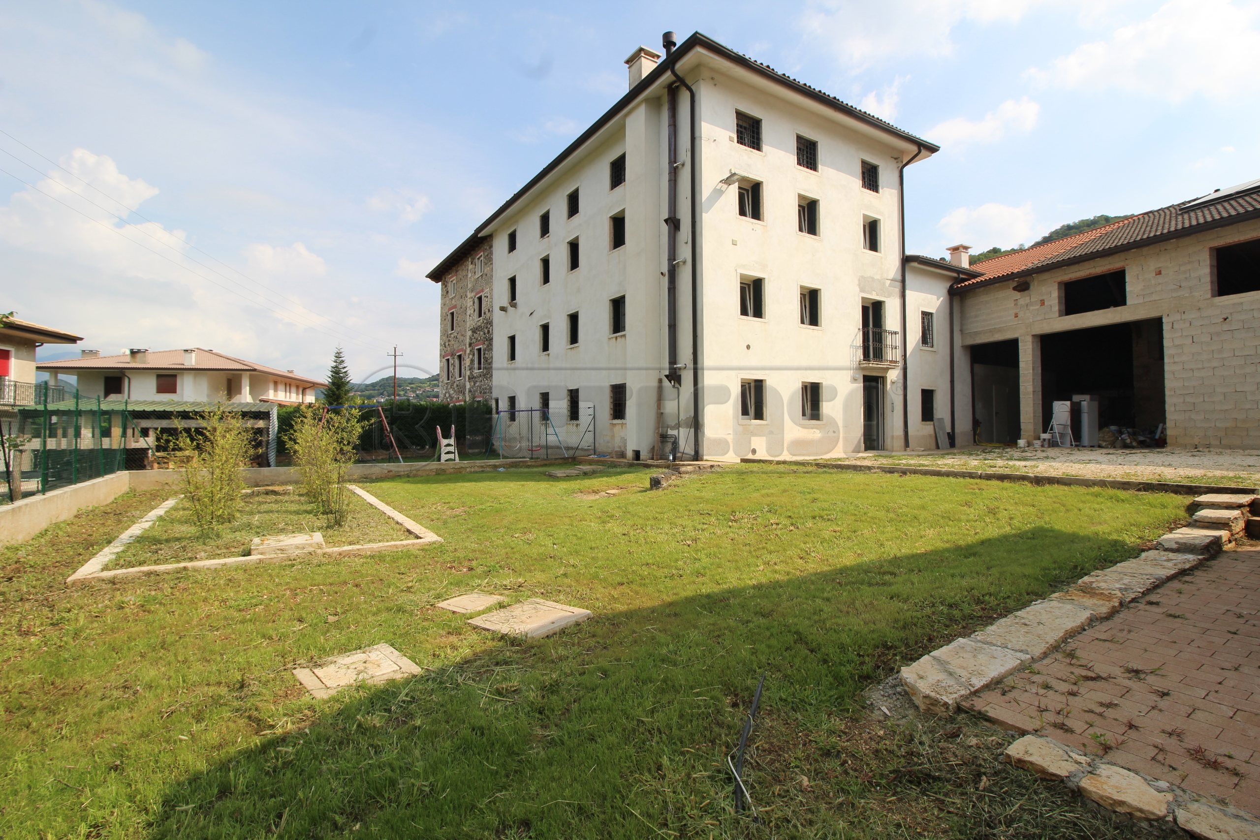 Quadrilocale con giardino in via dall'ava 6, Nogarole Vicentino