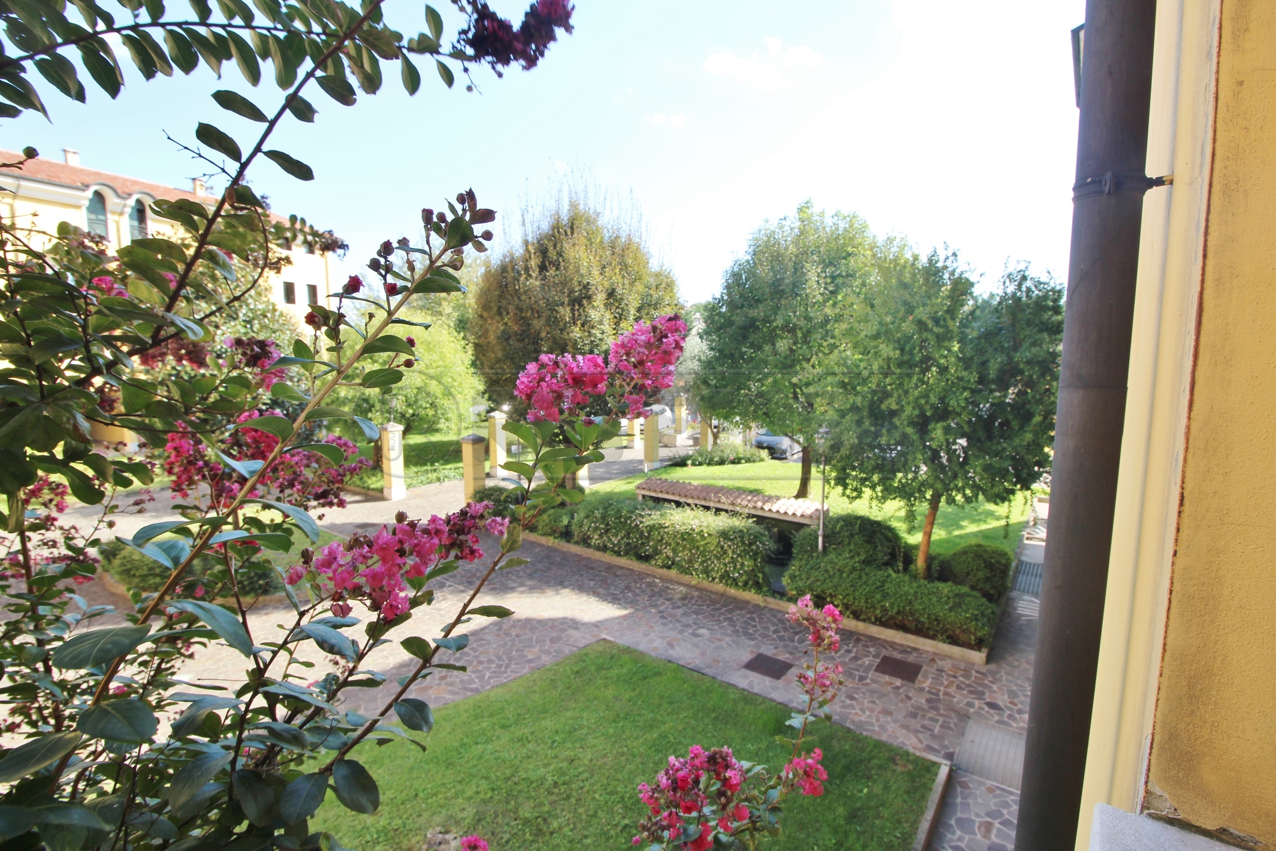 Quadrilocale con box in via pesa 19, Montebello Vicentino