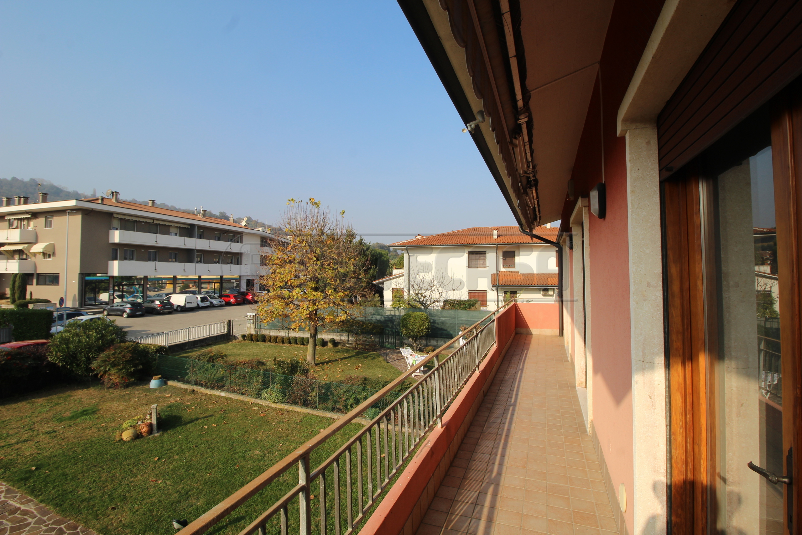 Casa indipendente con giardino in via costeggiola 5, Zermeghedo