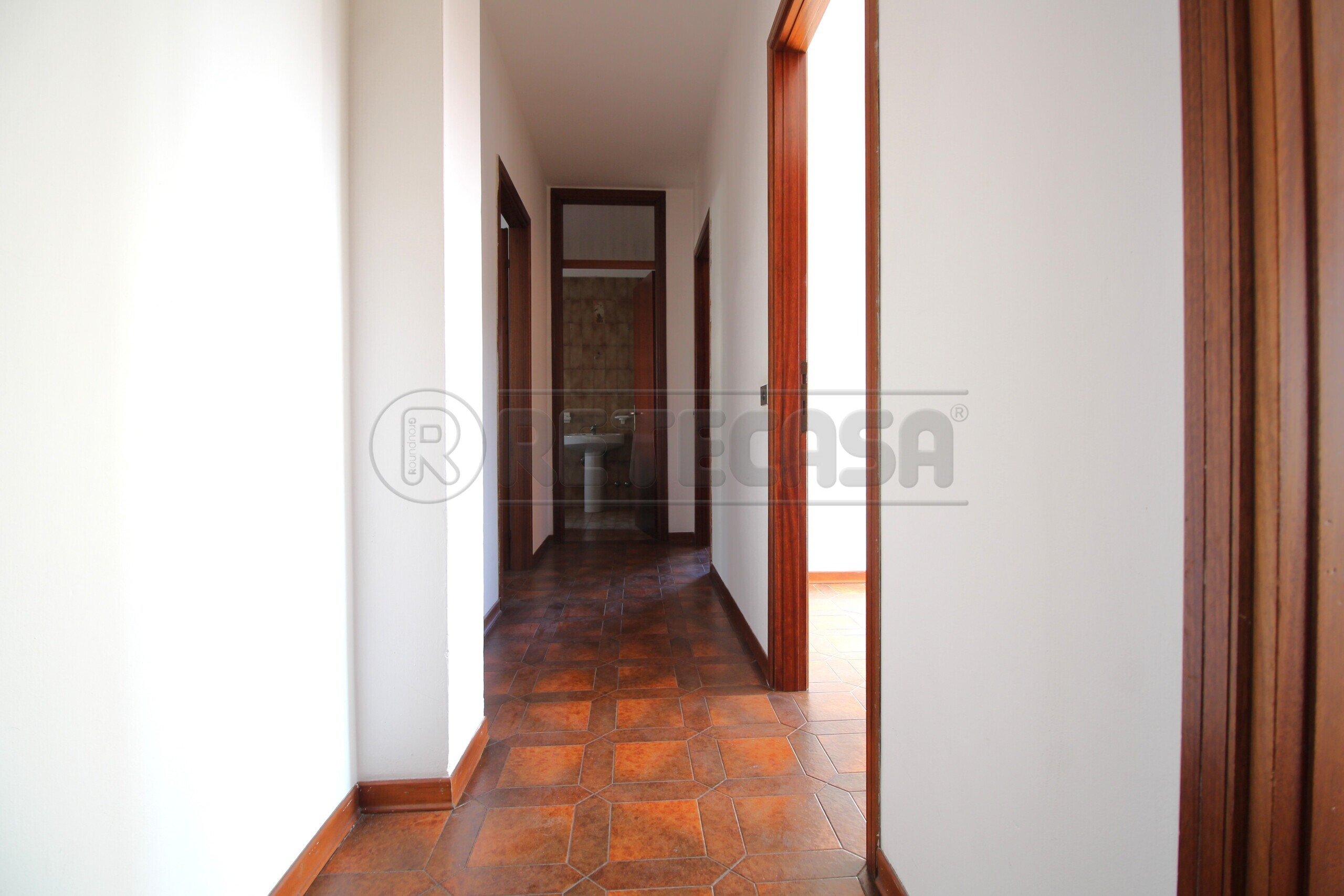 Appartamento con terrazzi in via zin 3 int. 5, Montebello Vicentino