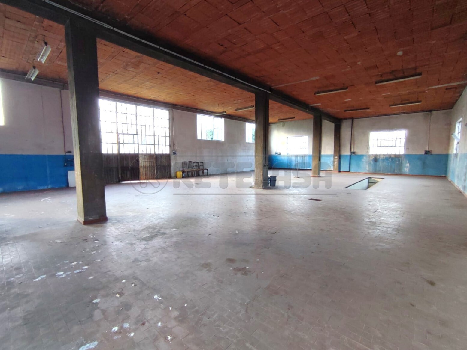 Capannone da ristrutturare a Montebello Vicentino