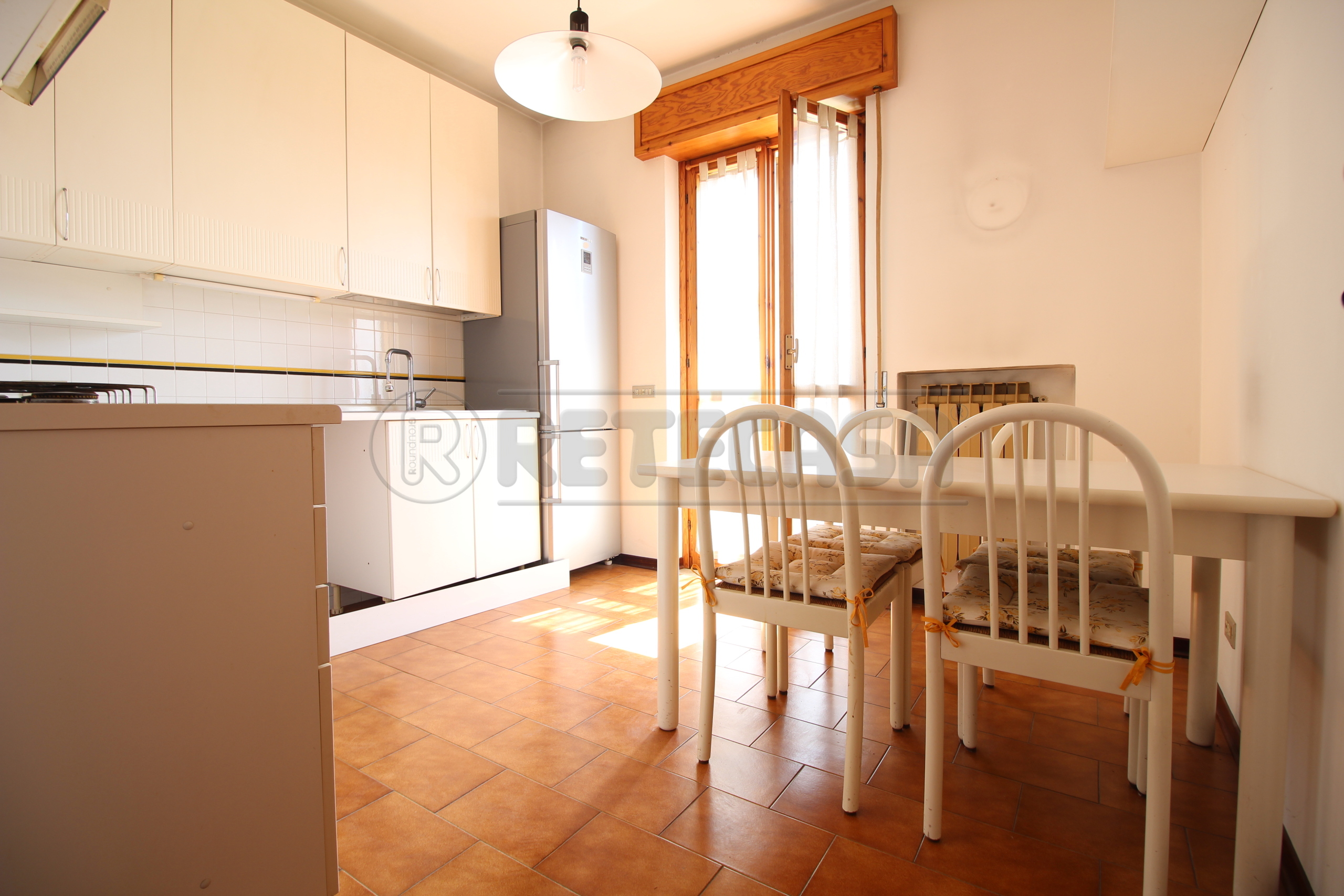 Appartamento con terrazzi in via zin 6, Montebello Vicentino