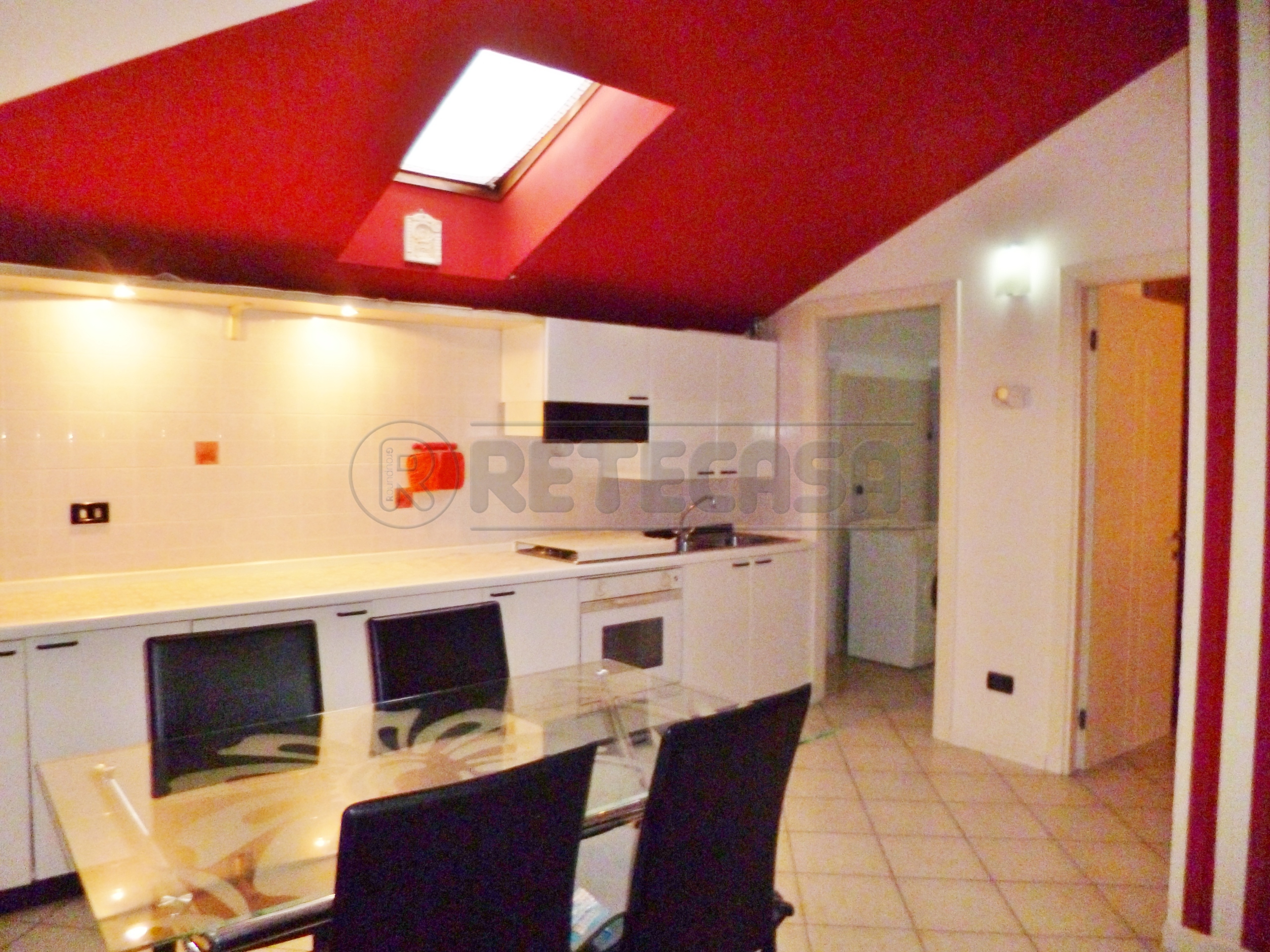 Quadrilocale con terrazzo in piazza rega� 11, Zermeghedo