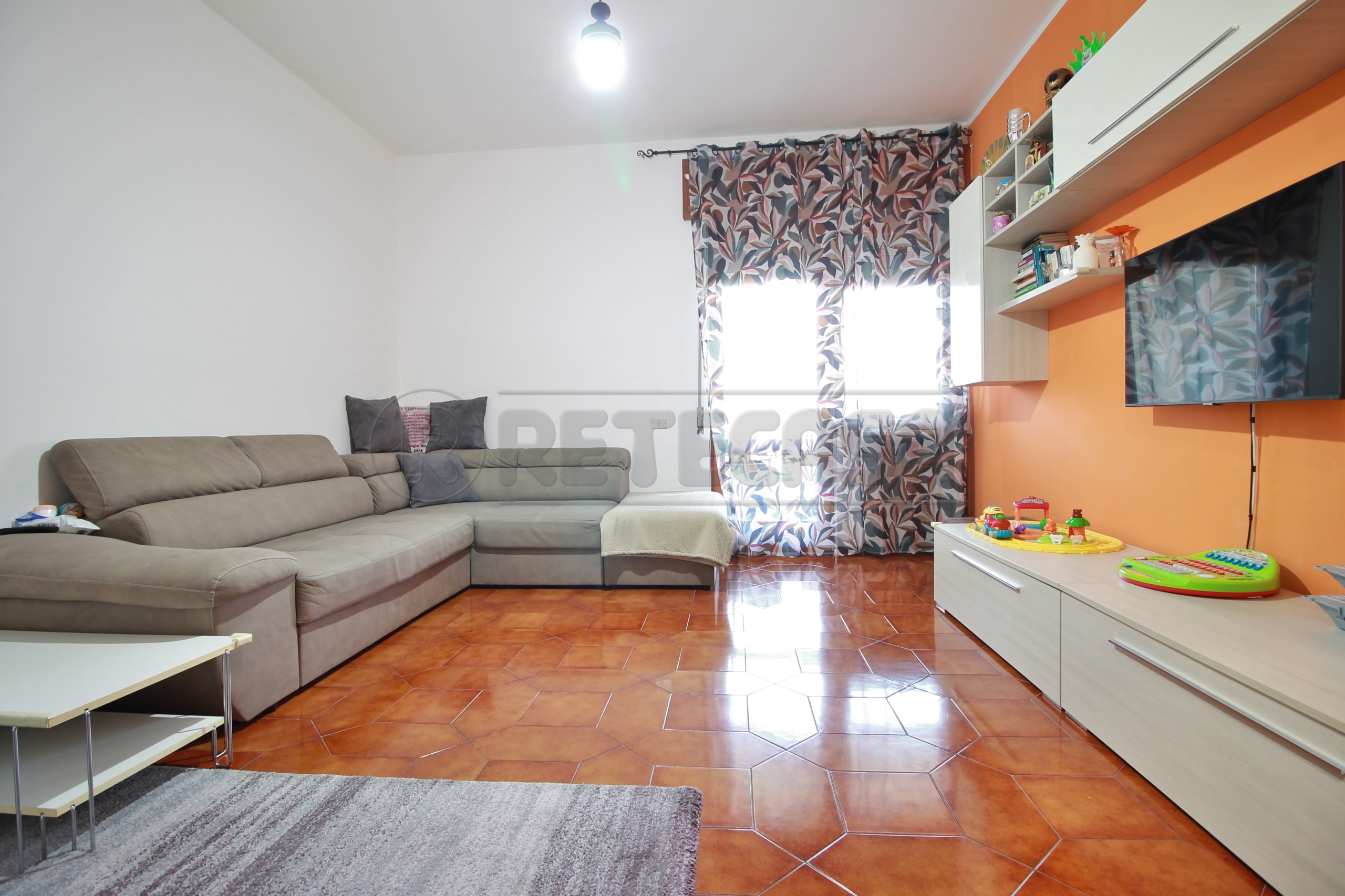 Appartamento con terrazzi in via kennedy 30, Montorso Vicentino