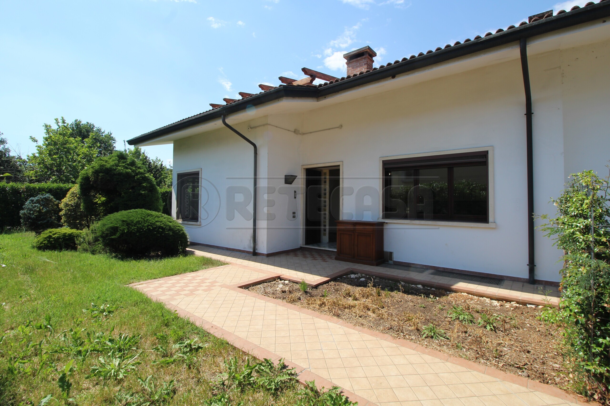 Casa indipendente con giardino in via dei platani 7/a, Arzignano