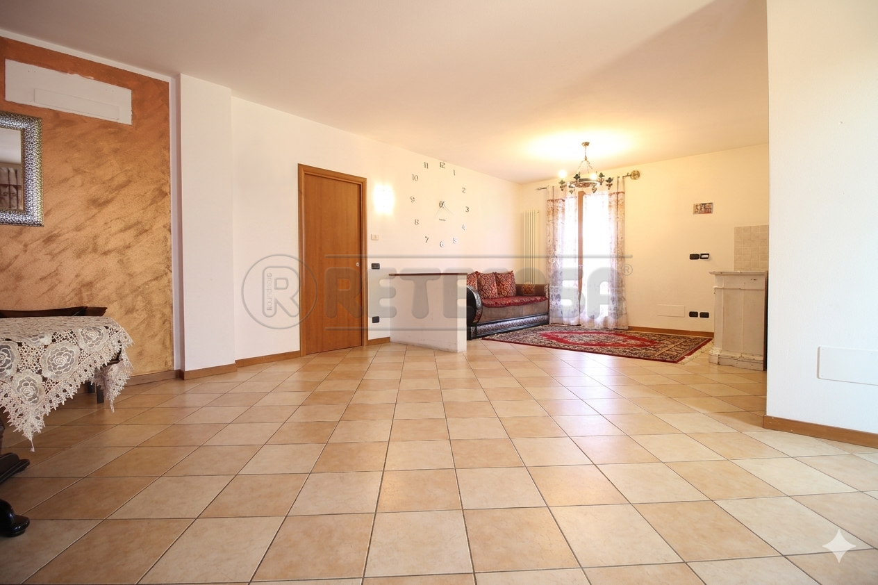Appartamento con giardino in via sant antonio 60, Sarego