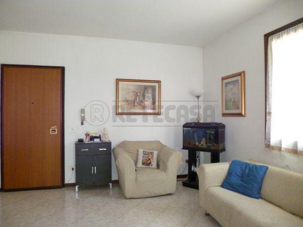 Quadrilocale con terrazzi in via pesa 1, Montebello Vicentino
