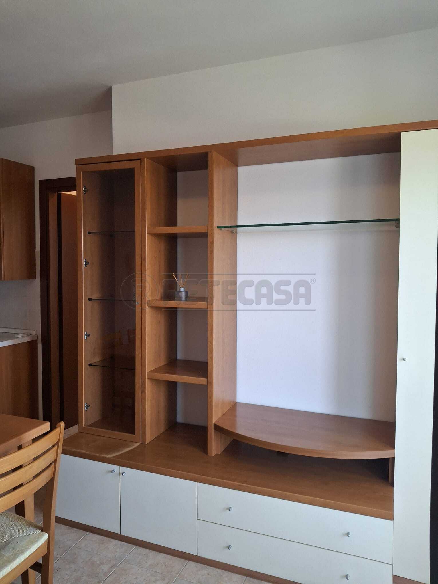 Trilocale con terrazzo in via san giuseppe 16, Montecchio Maggiore