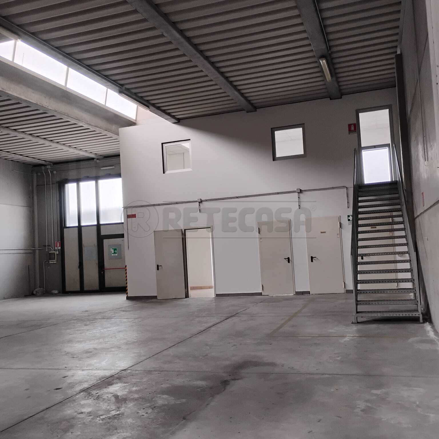 Capannone in affitto in via c� sordis, Montebello Vicentino