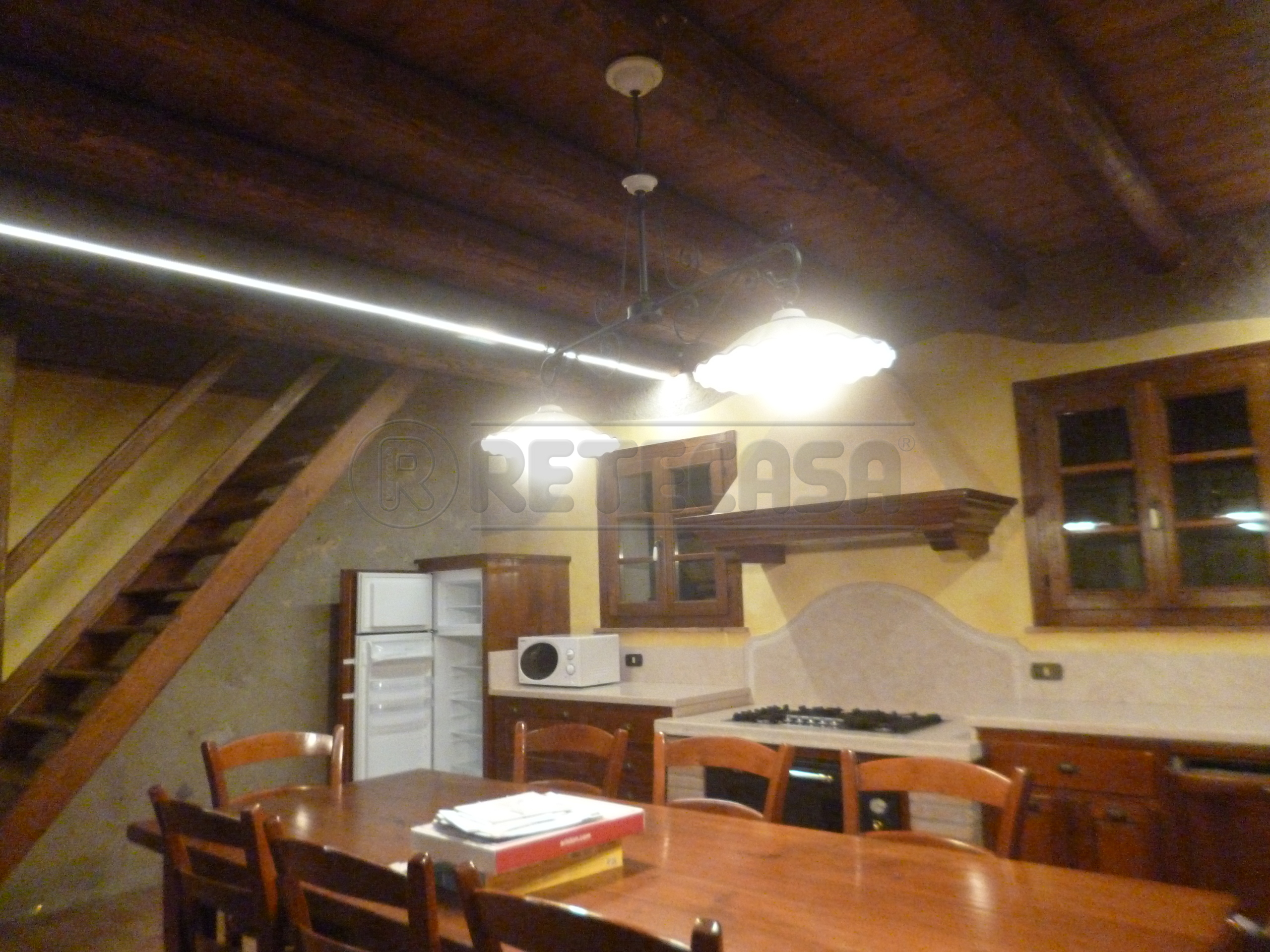 Casa indipendente con terrazzo in contrada dai guarda 5, Montebello Vicentino