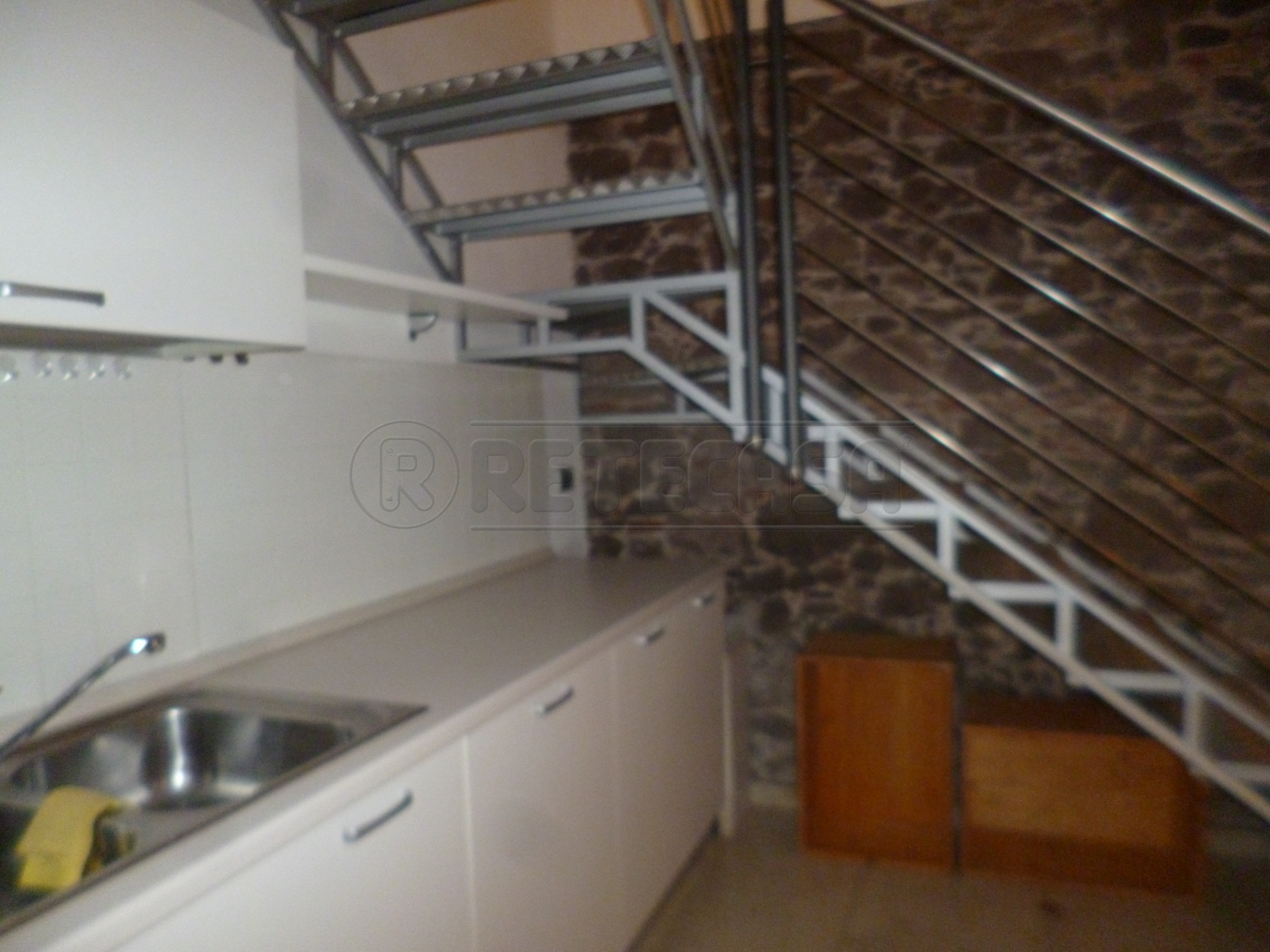 Casa indipendente in affitto in via pesa 3, Montebello Vicentino