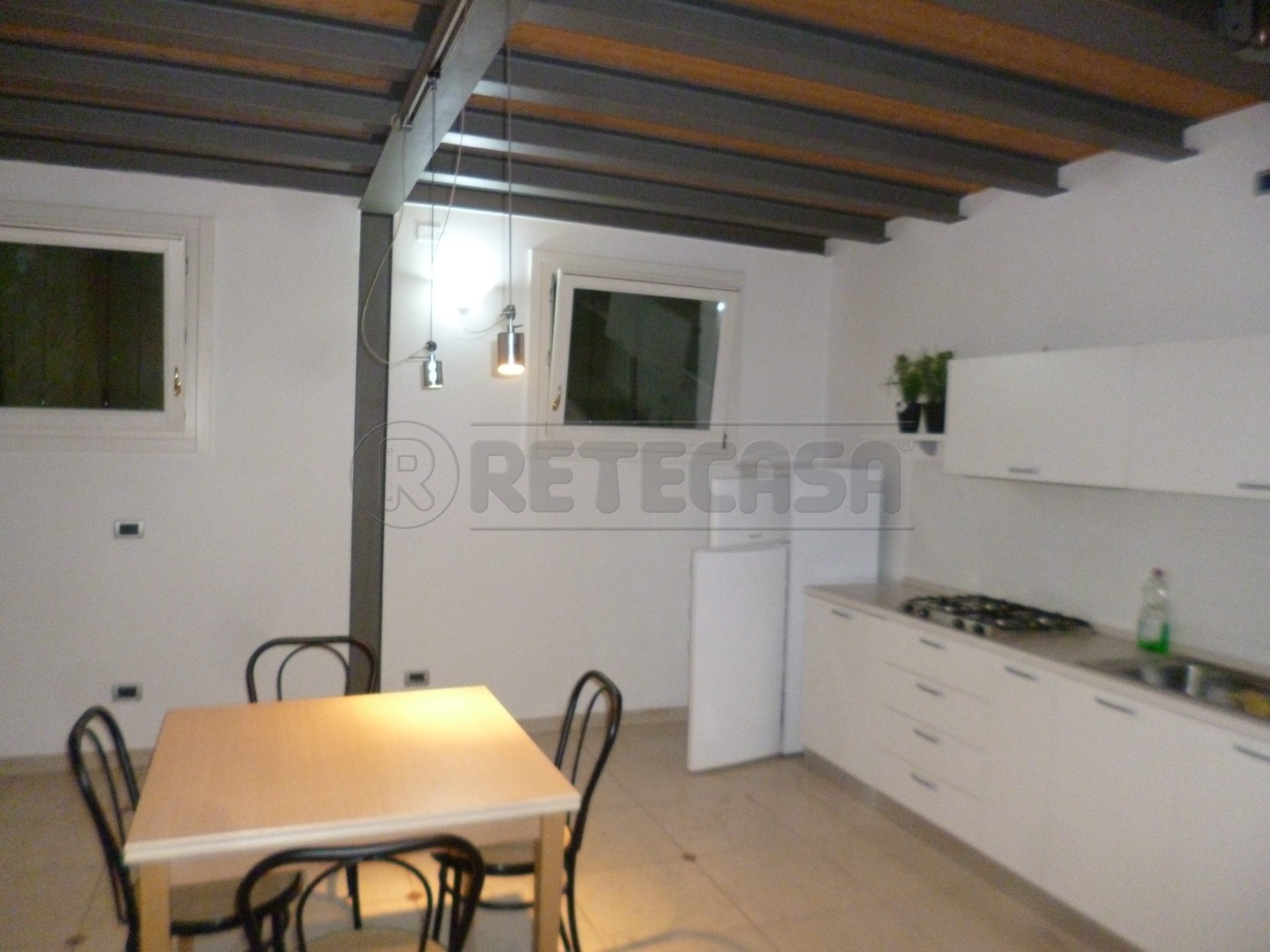 Casa indipendente in affitto in via pesa 3, Montebello Vicentino