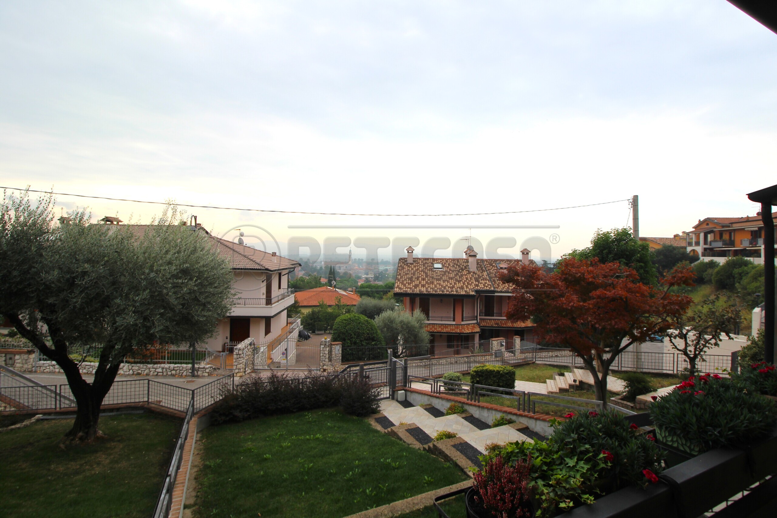 Villetta a schiera con giardino in via zin 30, Montebello Vicentino