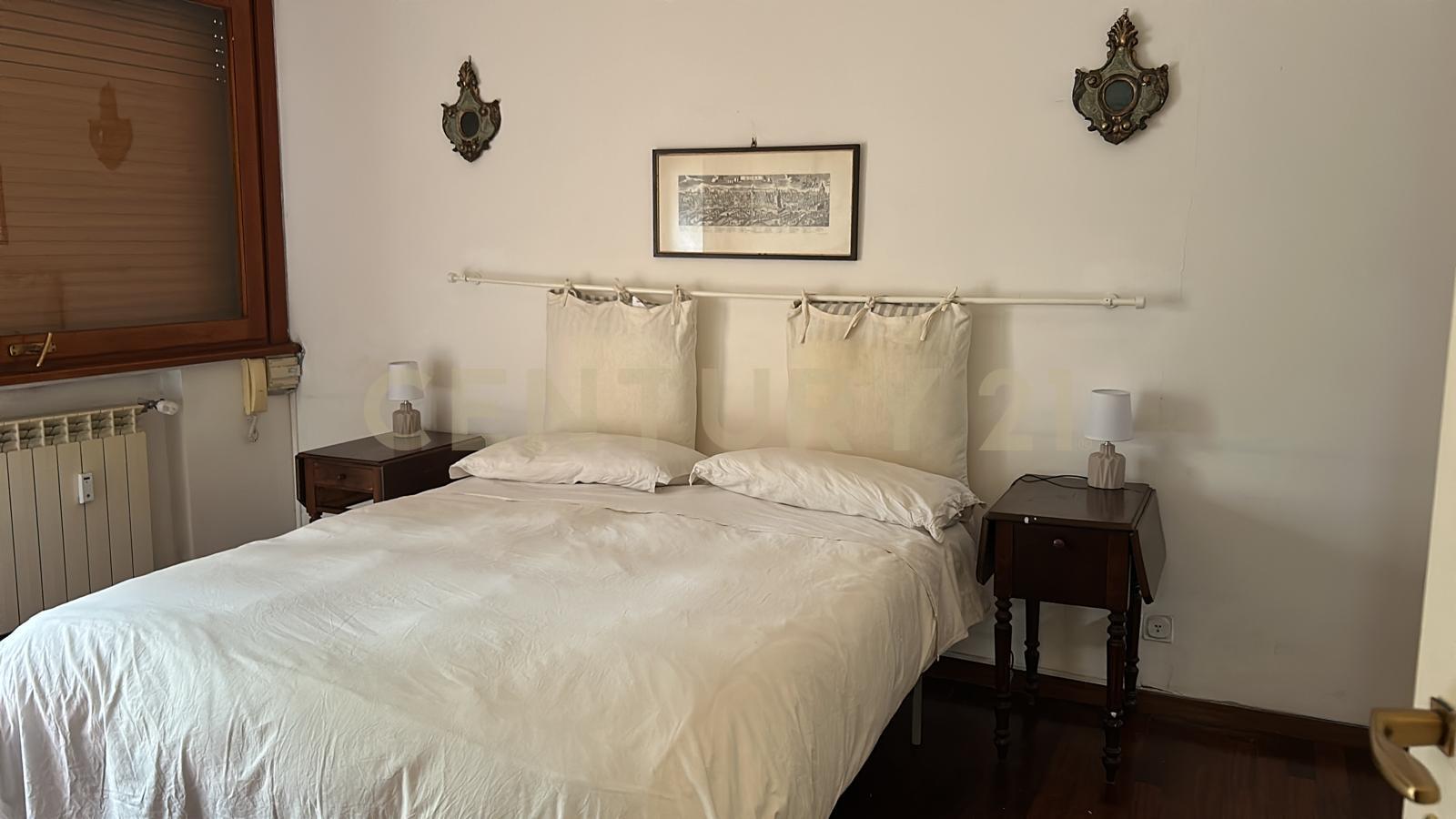 Appartamento con giardino in via della camilluccia, Roma