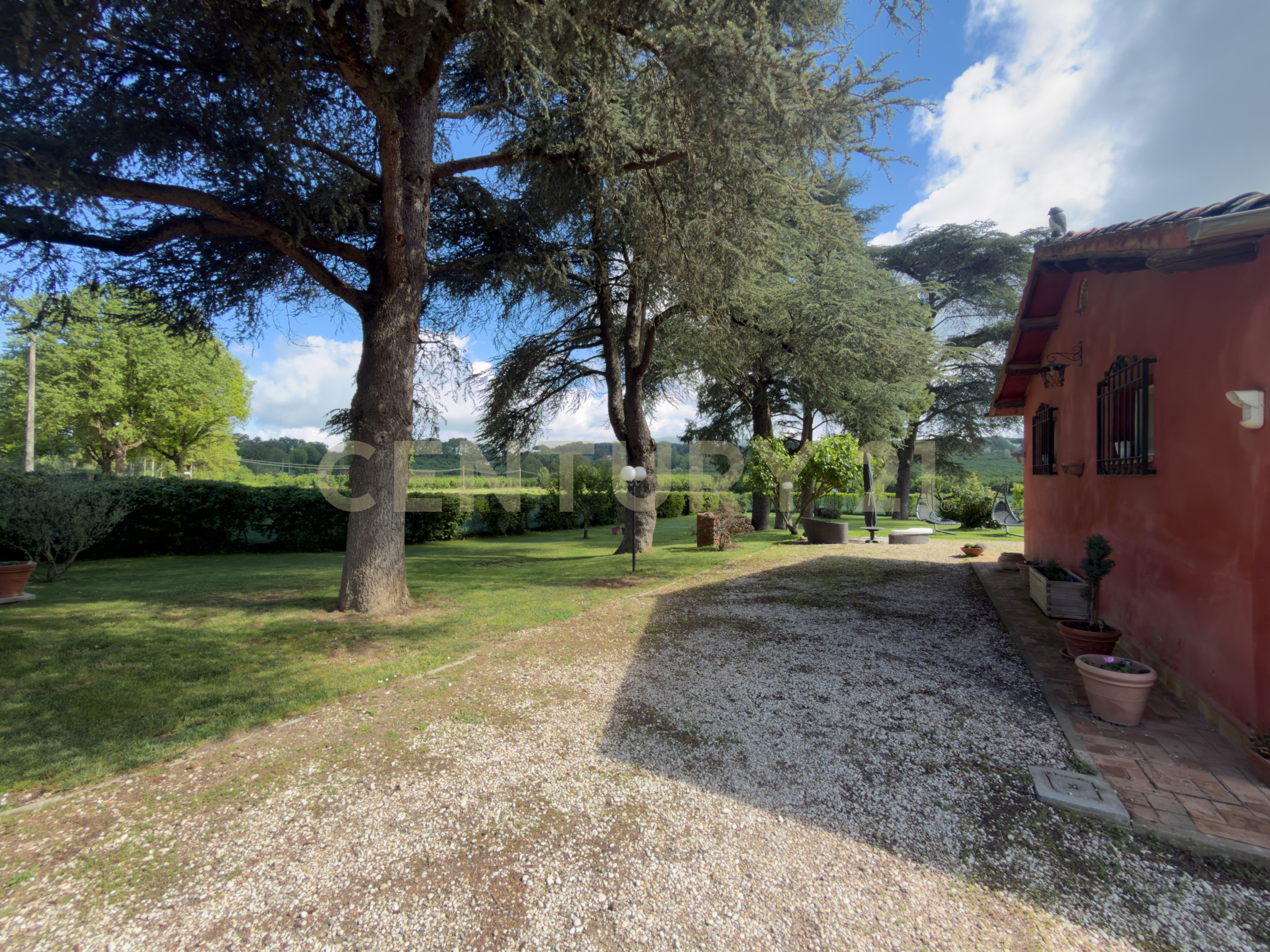 Casa indipendente con giardino in strada del quadrone 1, Capranica