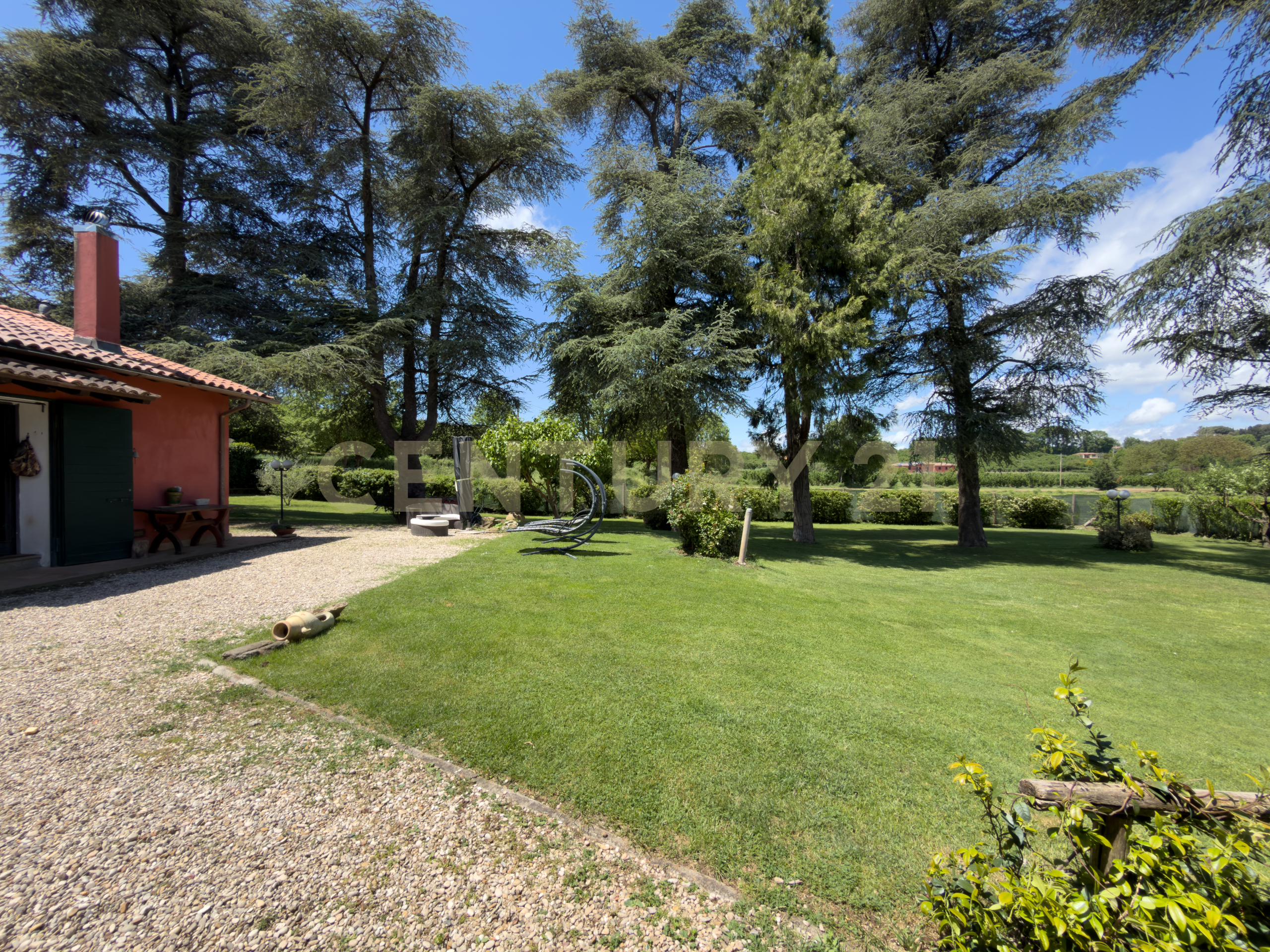 Casa indipendente con giardino in strada del quadrone 1, Capranica
