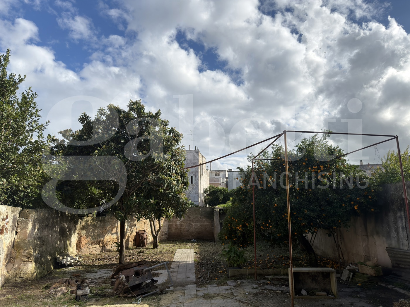 Quadrilocale in vendita a Lequile