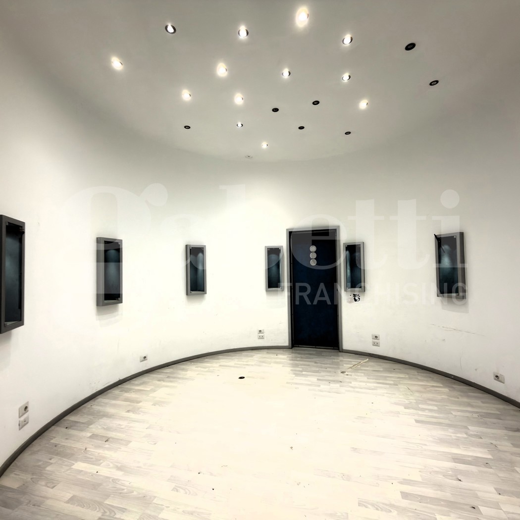 Negozio in vendita a Lecce