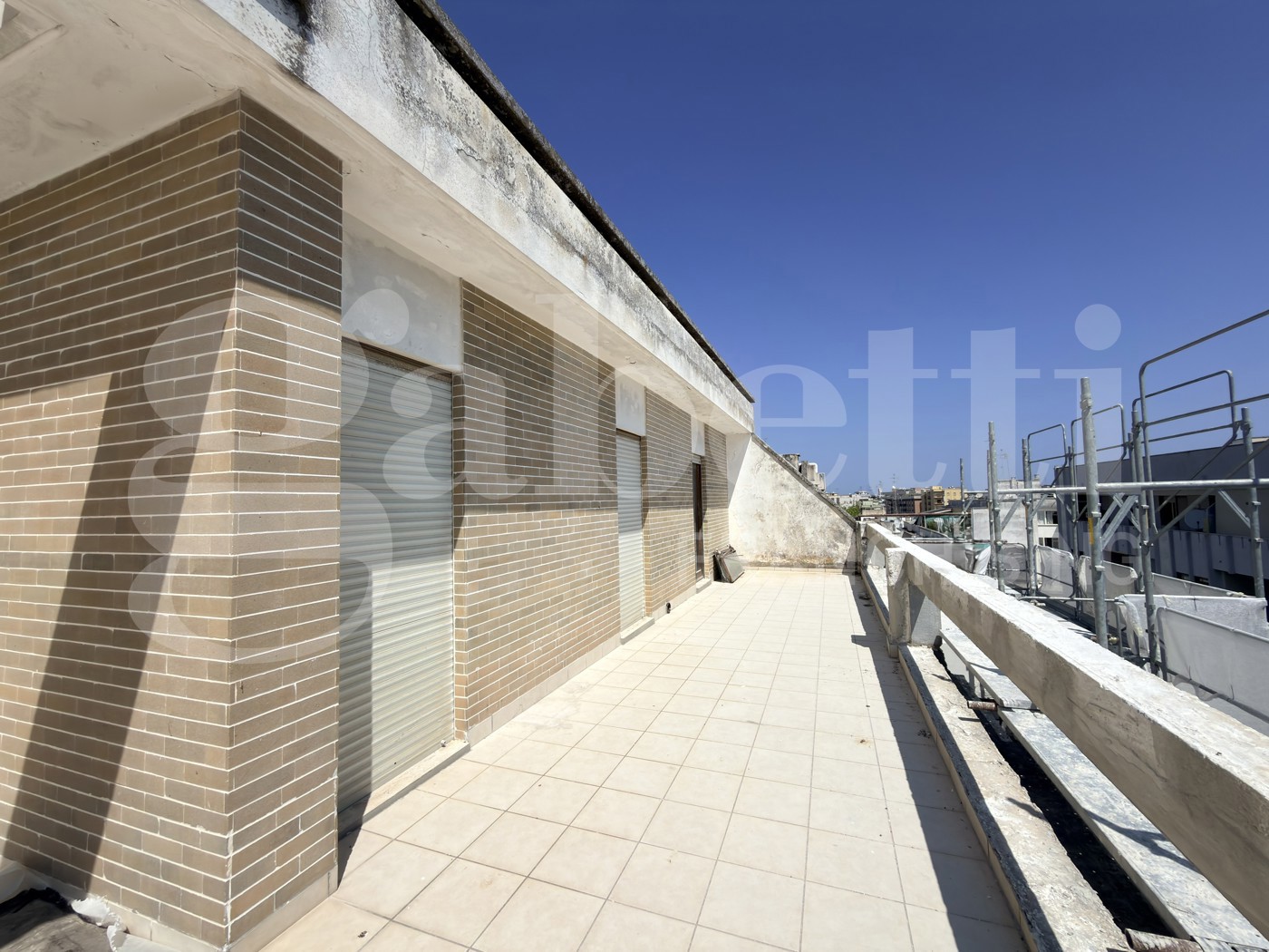 Attico da ristrutturare a Lecce