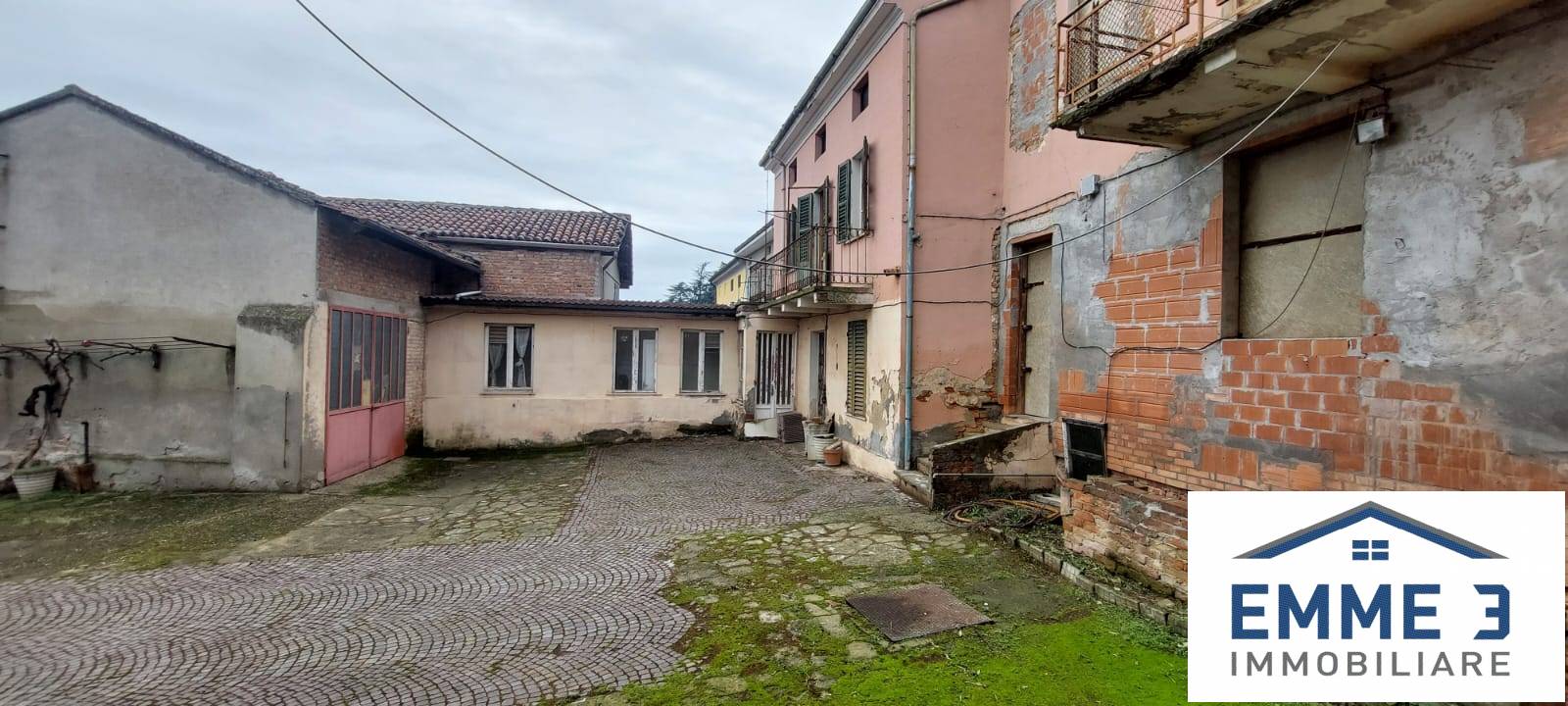 villetta bifamiliare in vendita a San Salvatore Monferrato