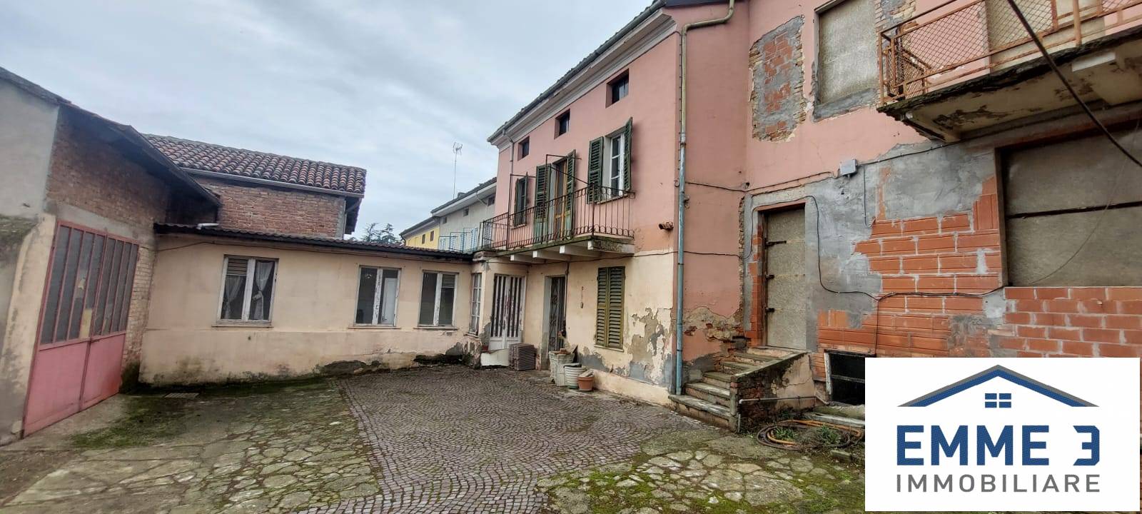 villetta bifamiliare in vendita a San Salvatore Monferrato