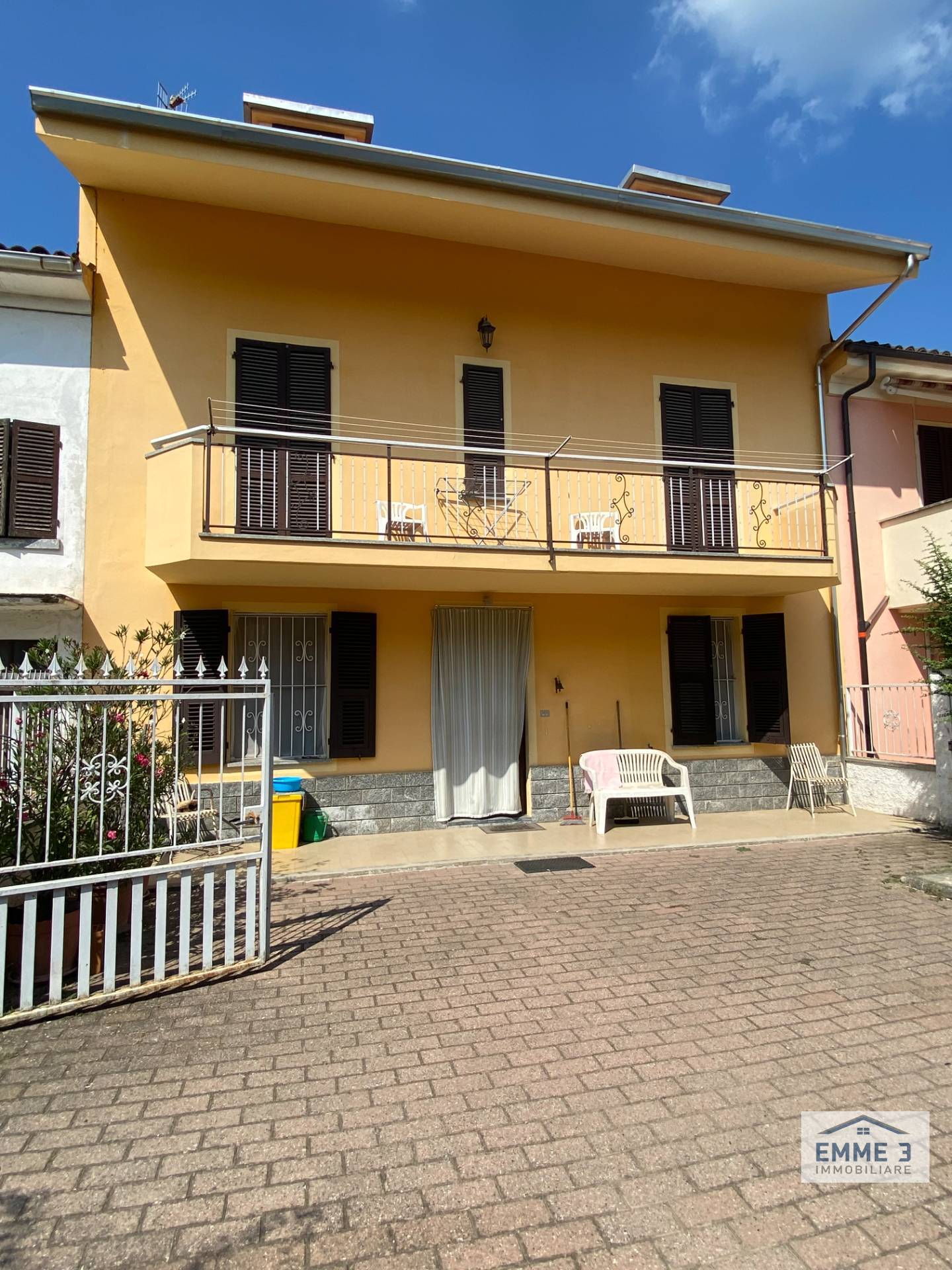 Casa semindipendente in vendita a Incisa Scapaccino