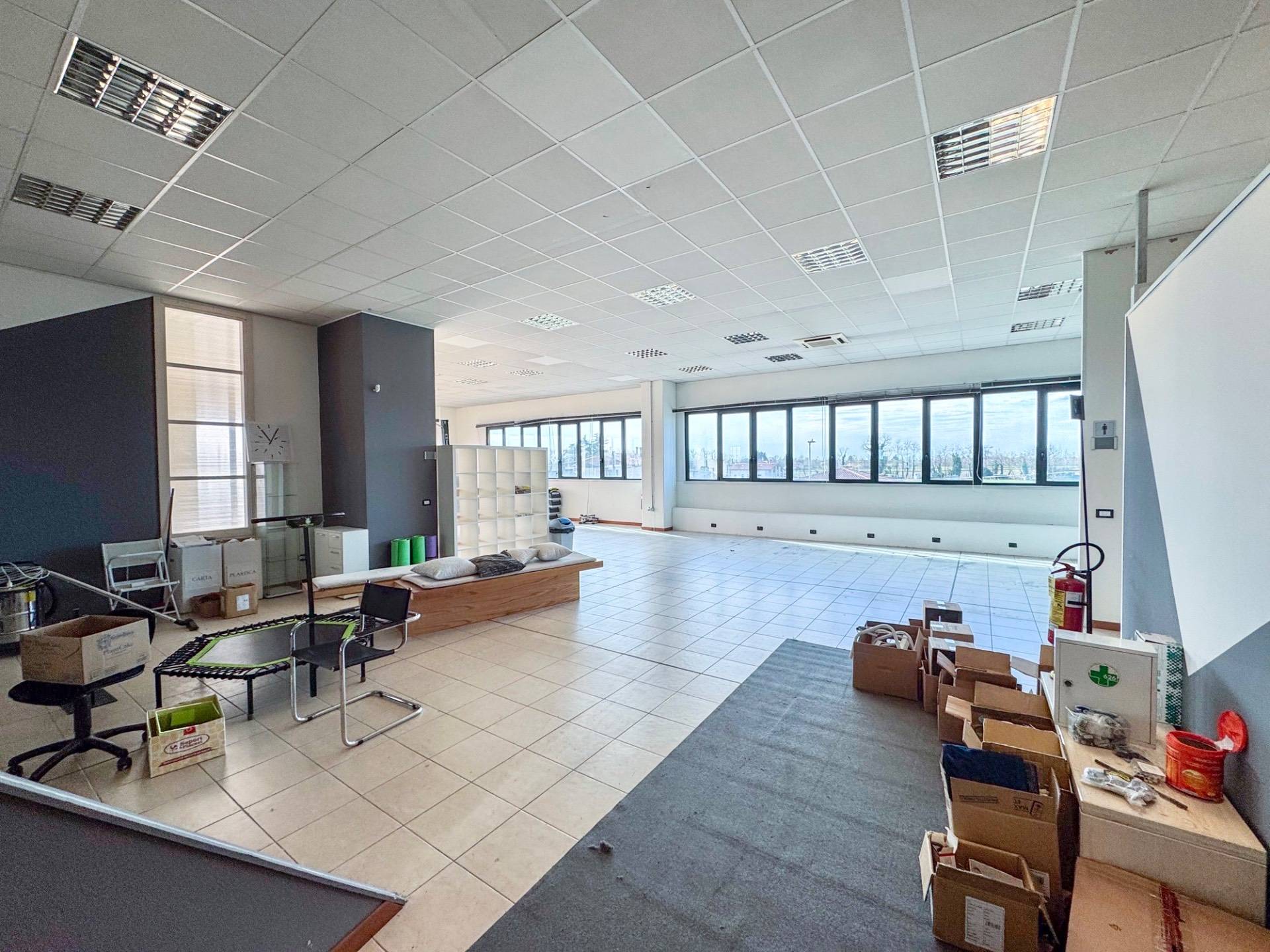 Laboratorio in vendita a Ponzano Veneto, Merlengo