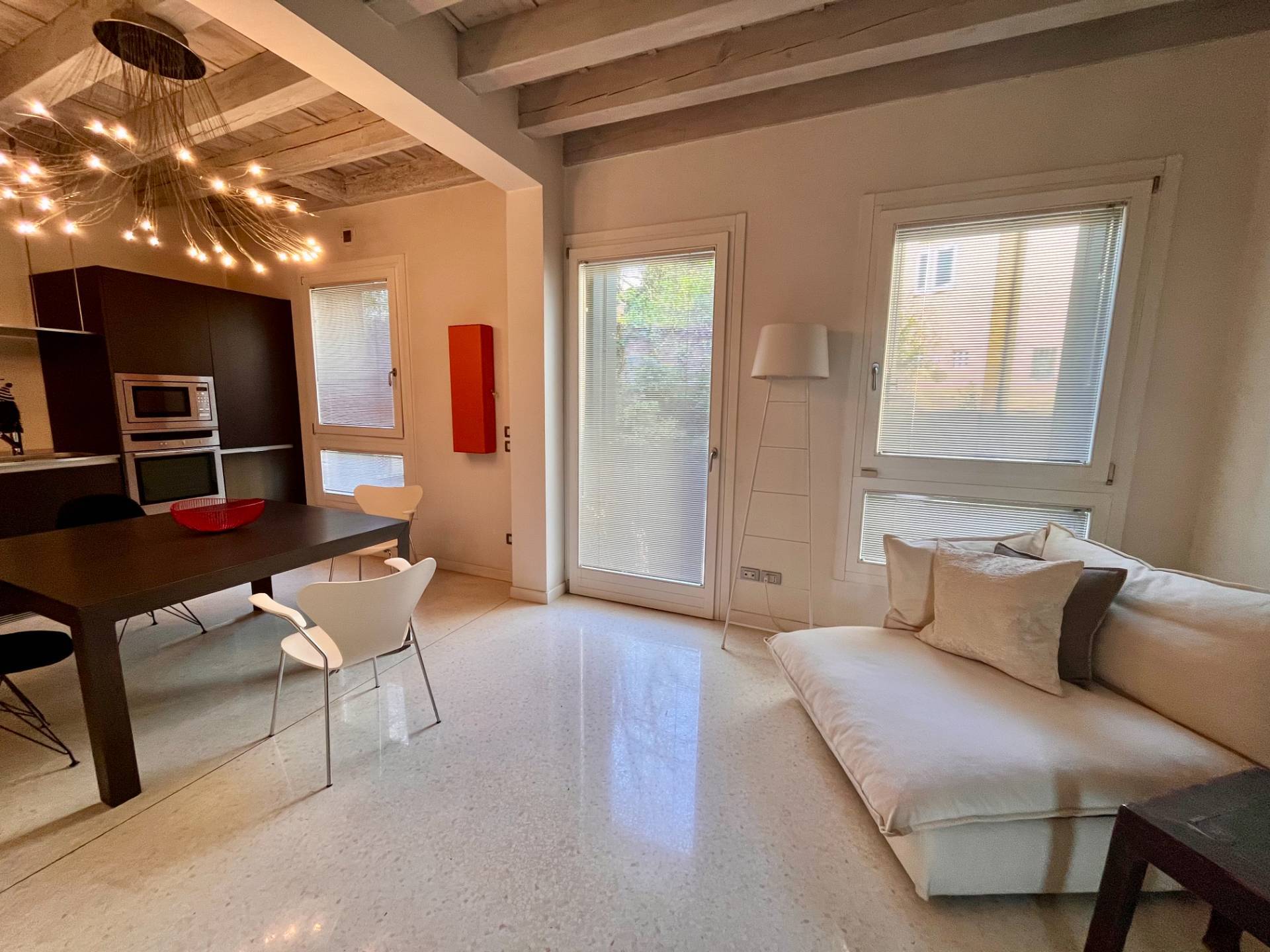 Appartamento in affitto a Vicenza, Centro storico