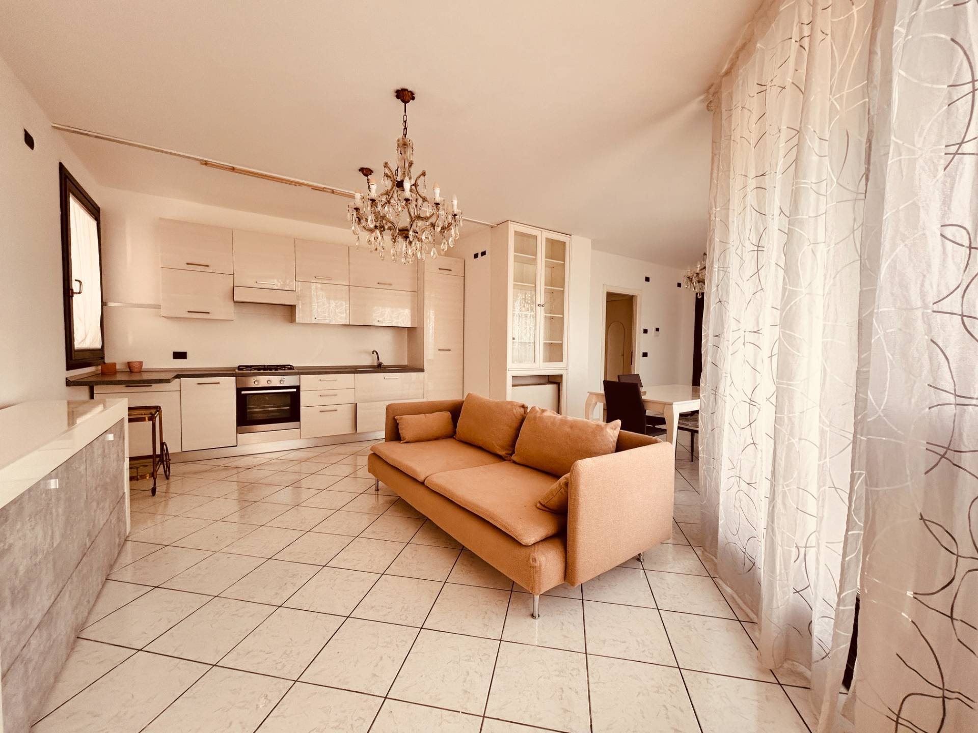 Appartamento in affitto a Vicenza, Borgo Casale-V.le Trieste