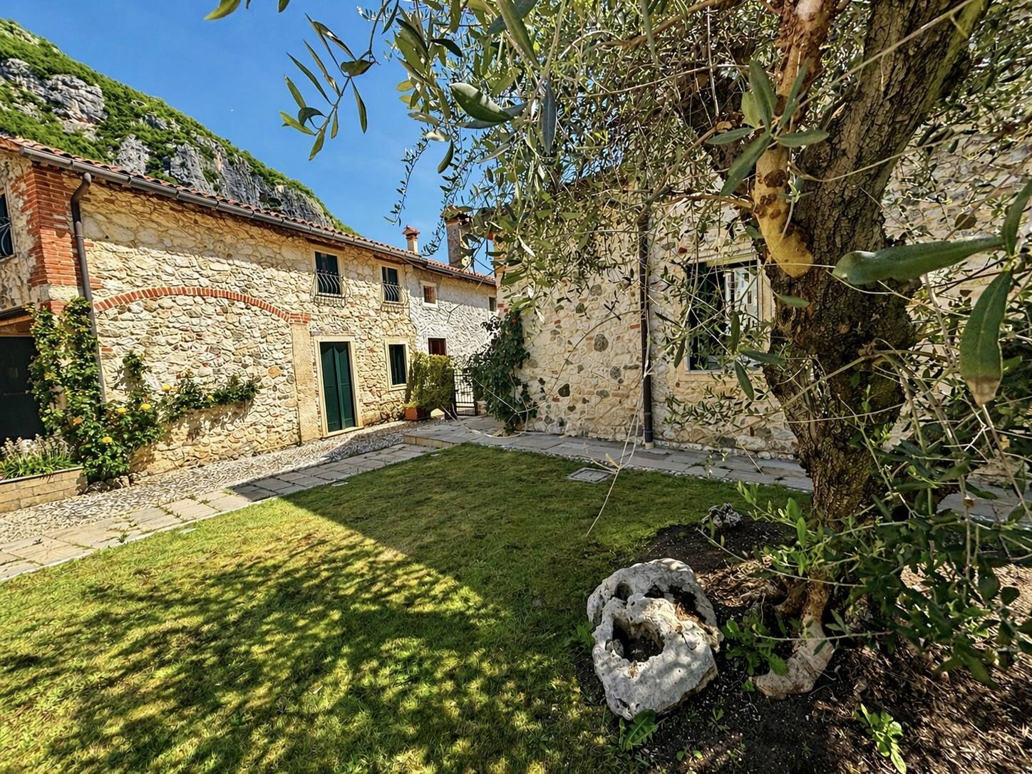 Abitazione indipendente in vendita a Longare, Lumignano