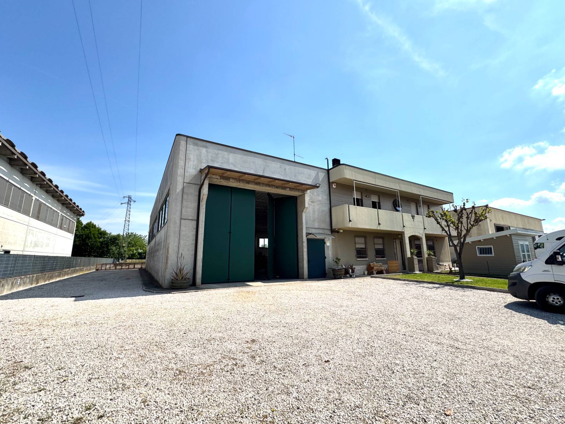 Laboratorio in affitto a Agugliaro