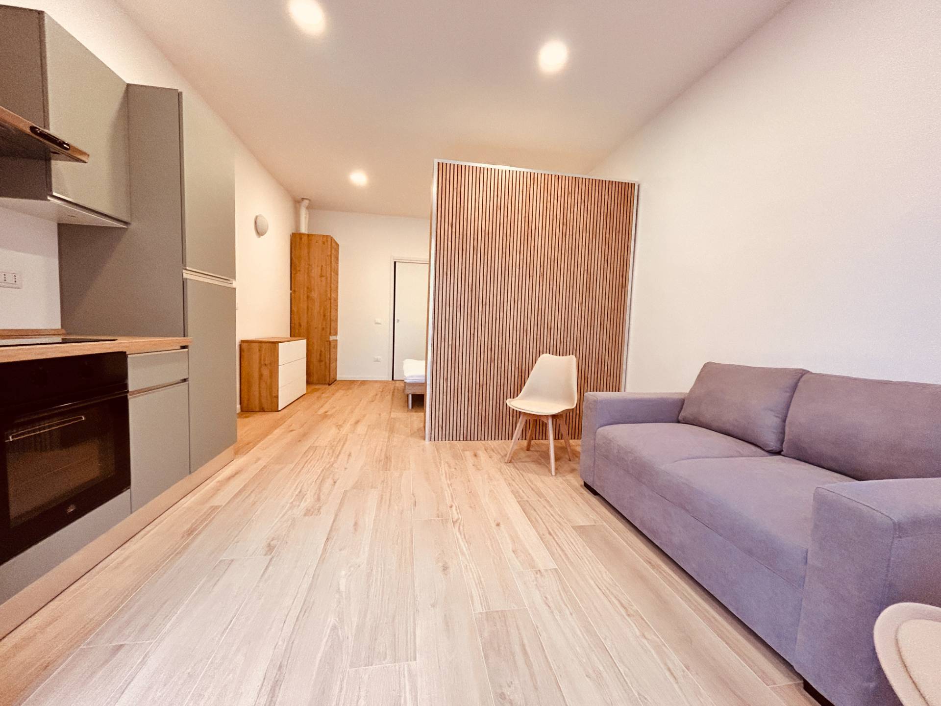Appartamento monolocale in vendita a Vicenza, V.le Crispi-S. Lazzaro-Cattane
