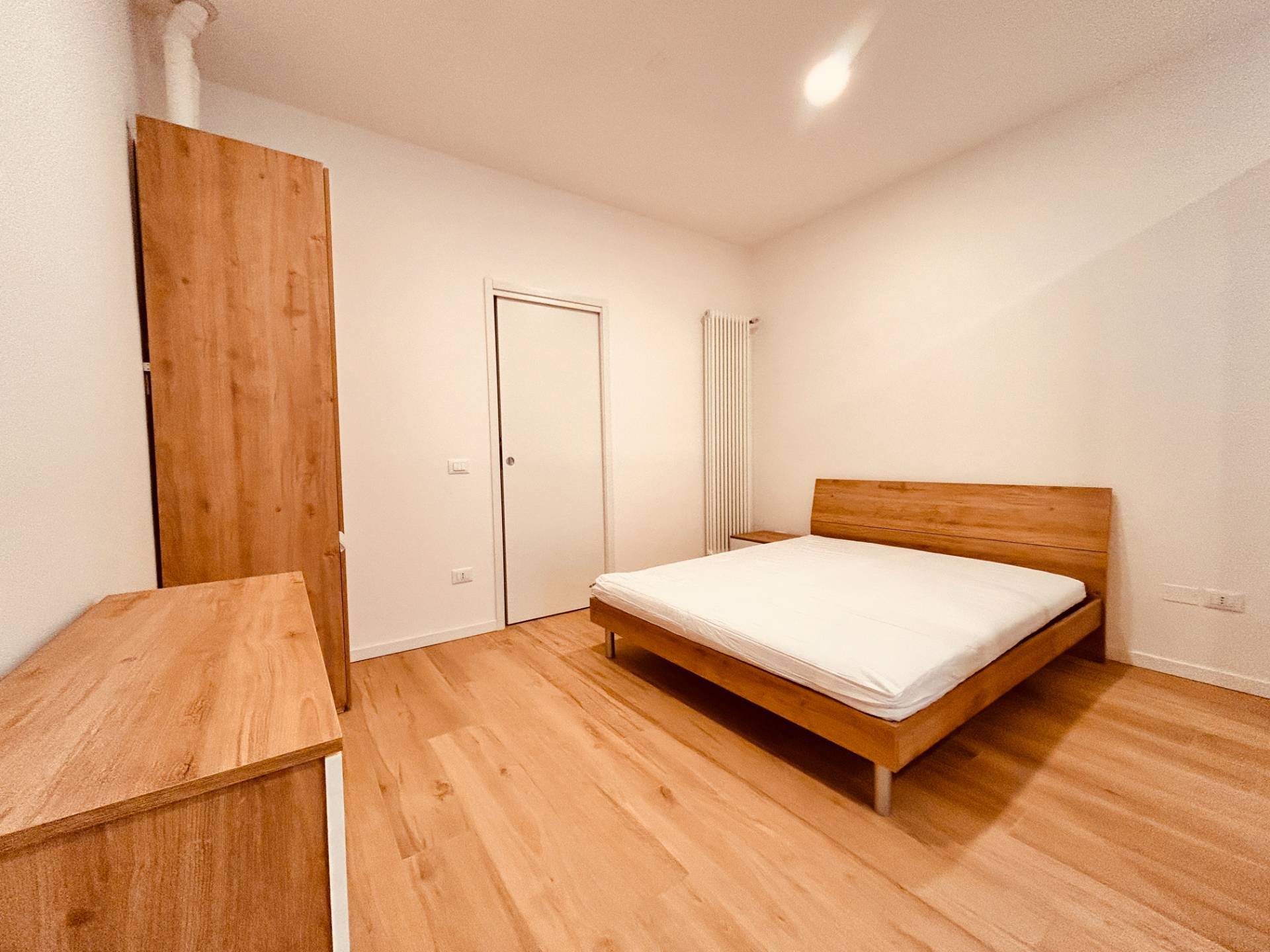 Appartamento monolocale in vendita a Vicenza, V.le Crispi-S. Lazzaro-Cattane