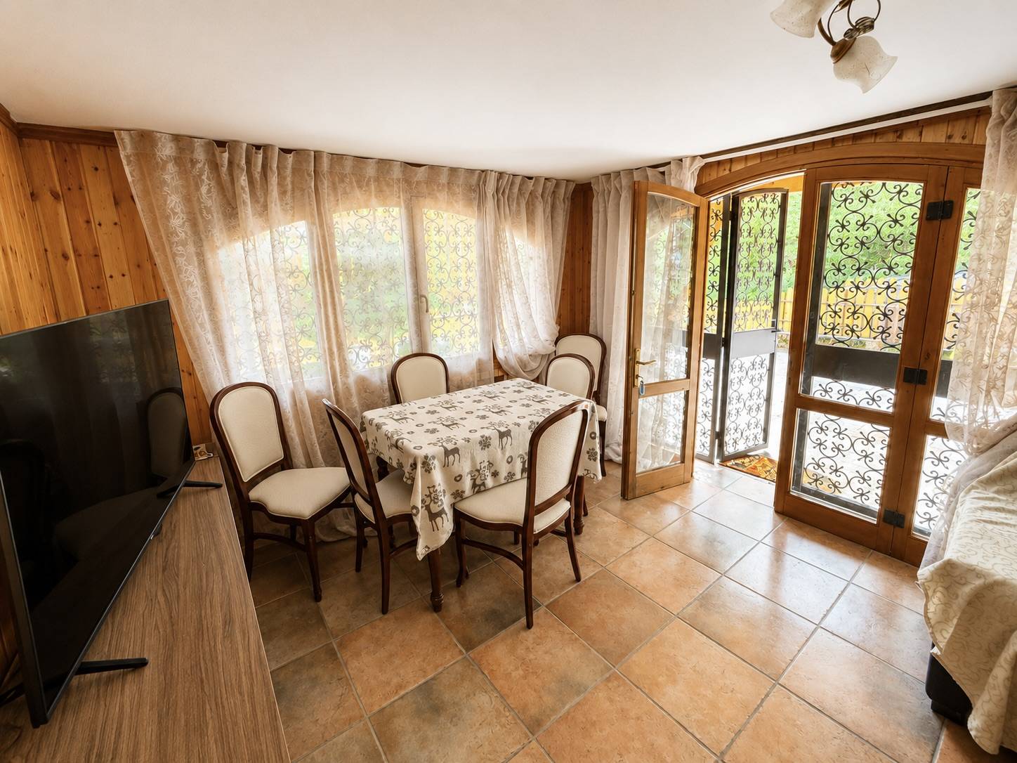 Appartamento trilocale in vendita a Roana, Roana