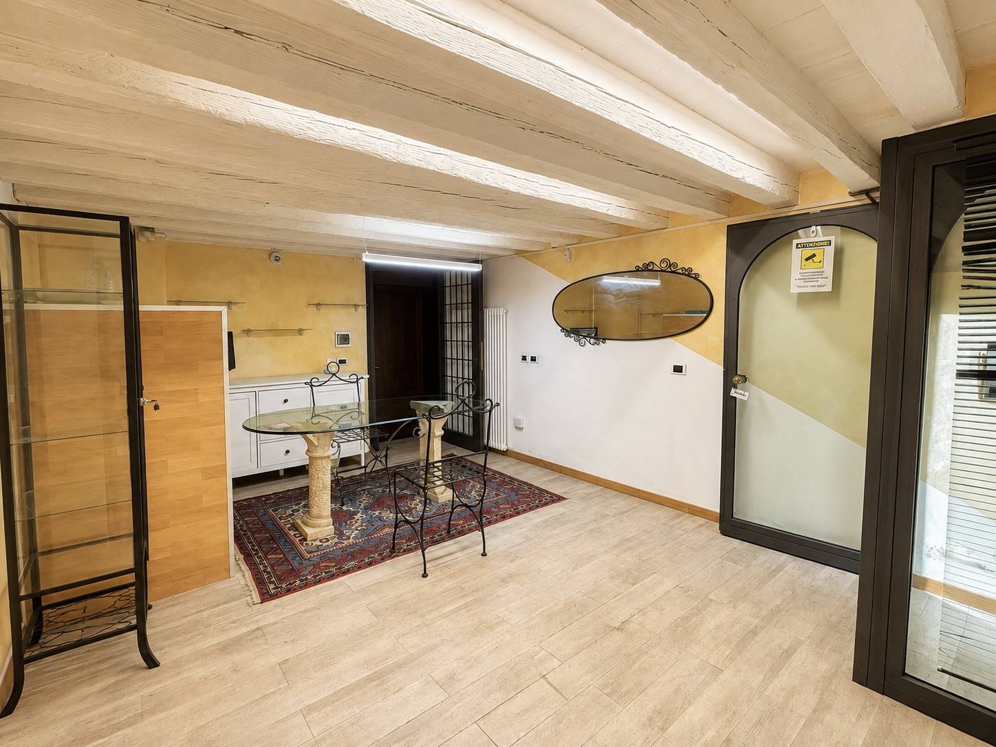 Negozio in vendita a Vicenza, Centro storico