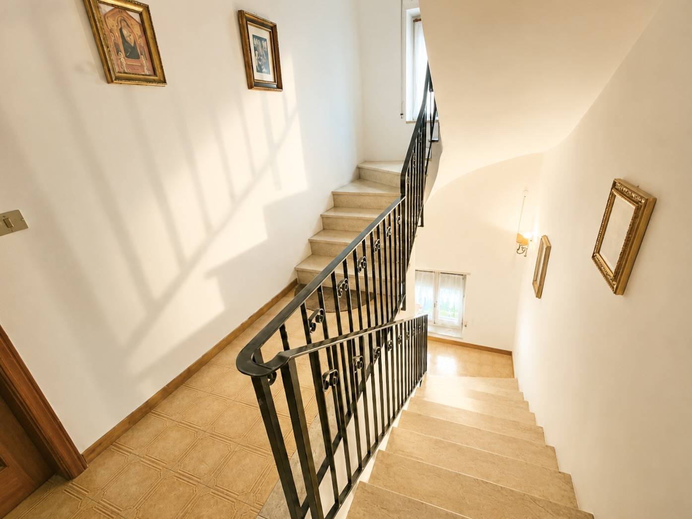 Appartamento quadrilocale in vendita a Tonezza del Cimone