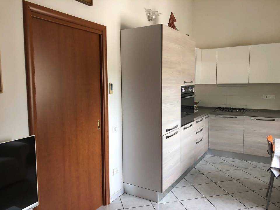 Appartamento in vendita a Salerno, Matierno